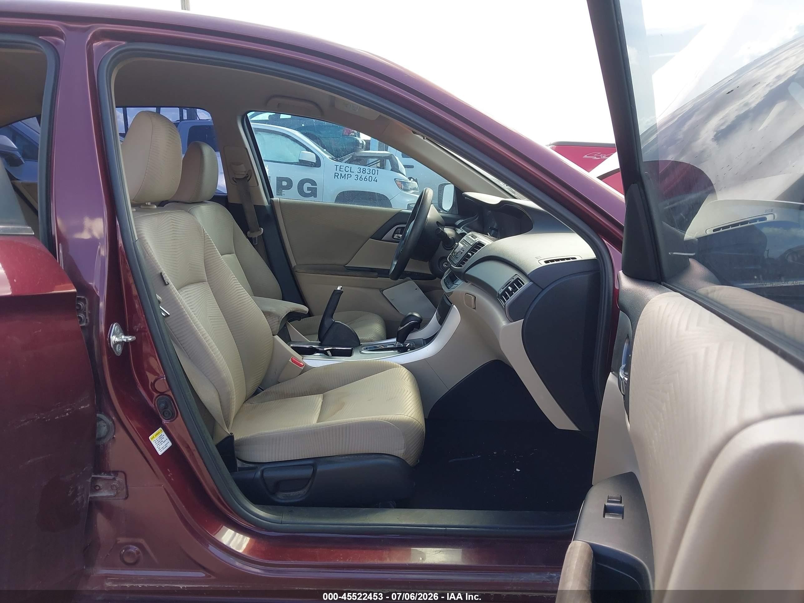 2015 Honda Accord Lx Burgundy vin: 1HGCR2F31FA167875