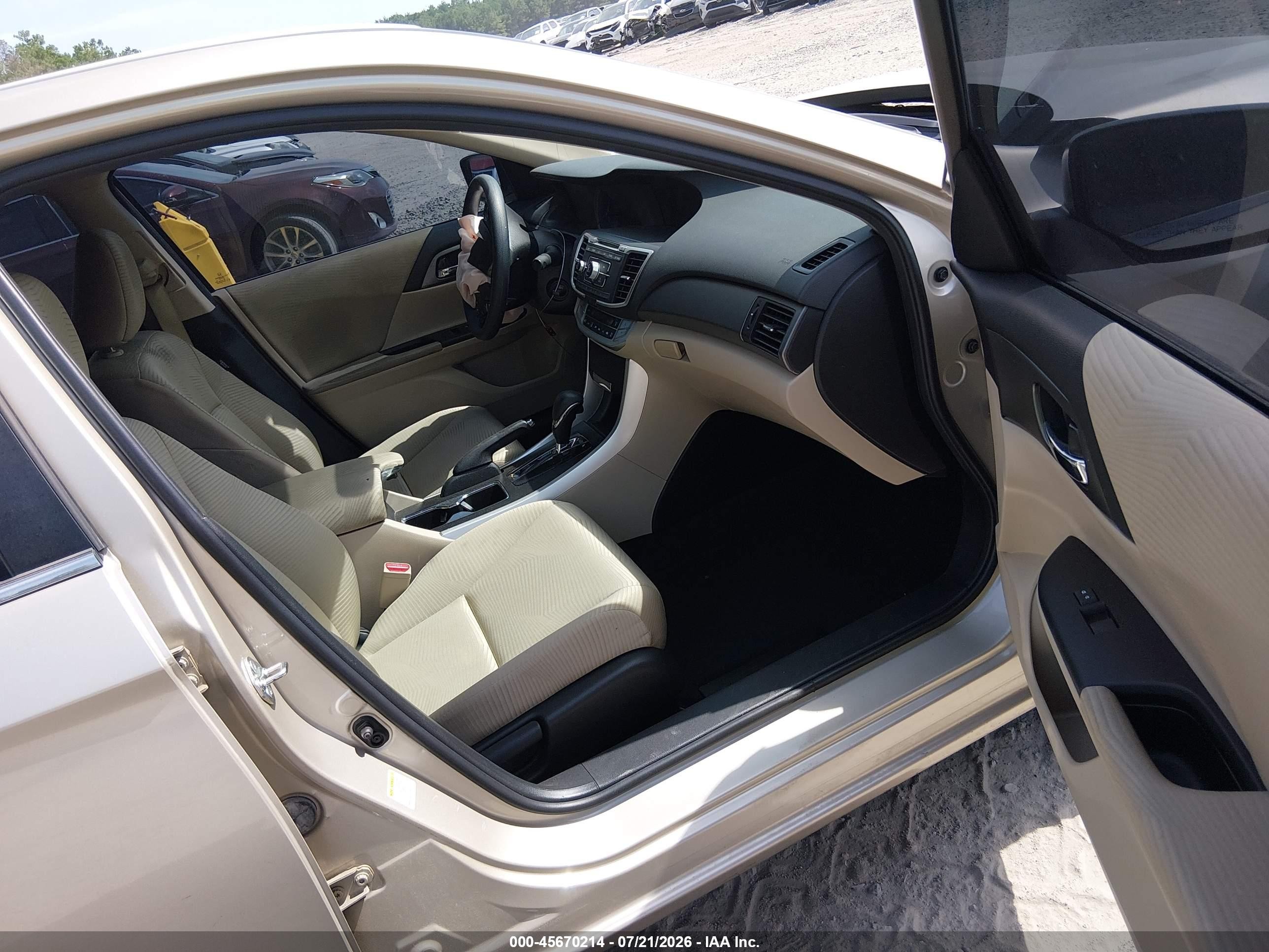 2015 Honda Accord Lx Золотой vin: 1HGCR2F31FA189505