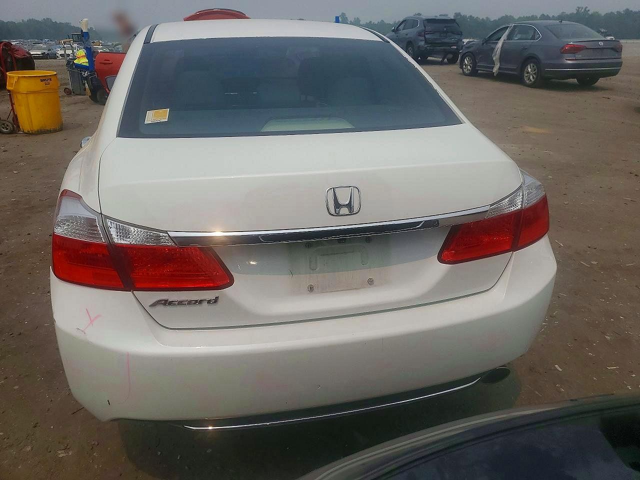 2015 Honda Accord Lx White vin: 1HGCR2F31FA197152