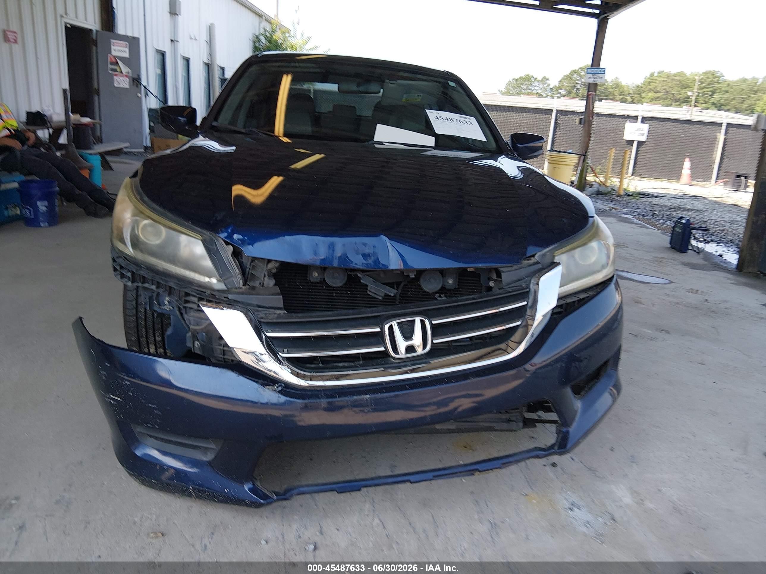 2015 Honda Accord Lx Blue vin: 1HGCR2F31FA215648