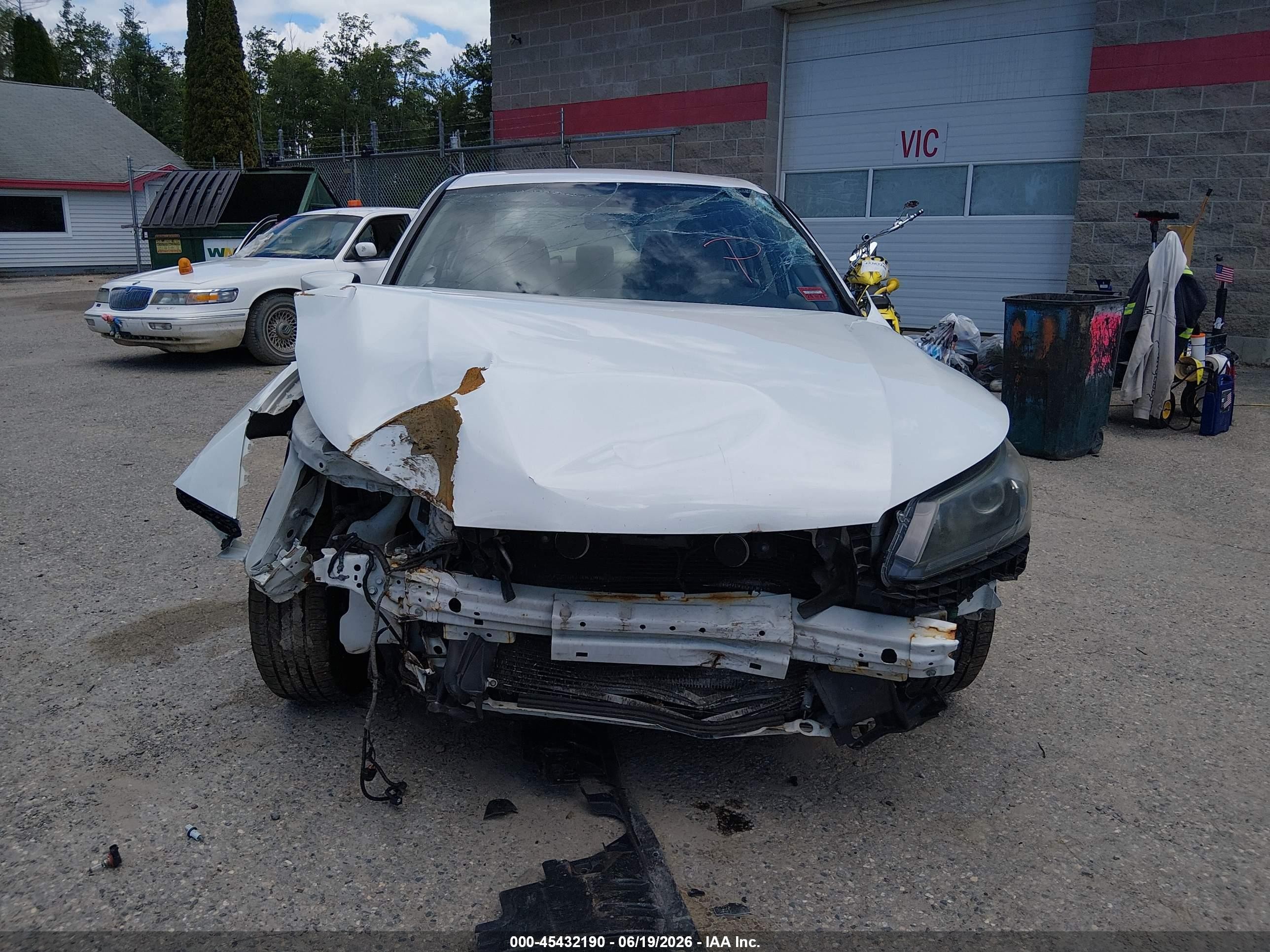 2015 Honda Accord Lx White vin: 1HGCR2F31FA219957