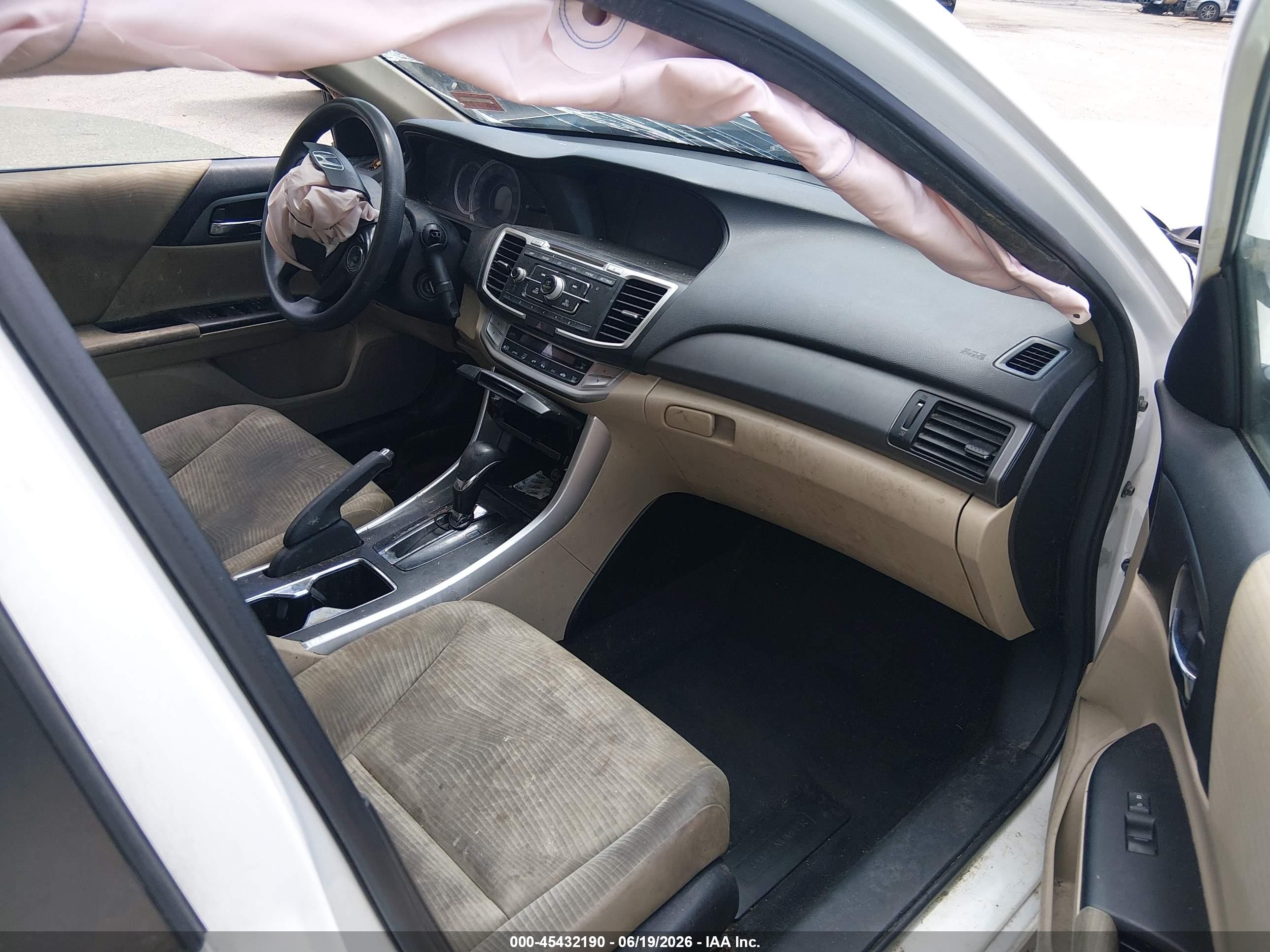 2015 Honda Accord Lx White vin: 1HGCR2F31FA219957