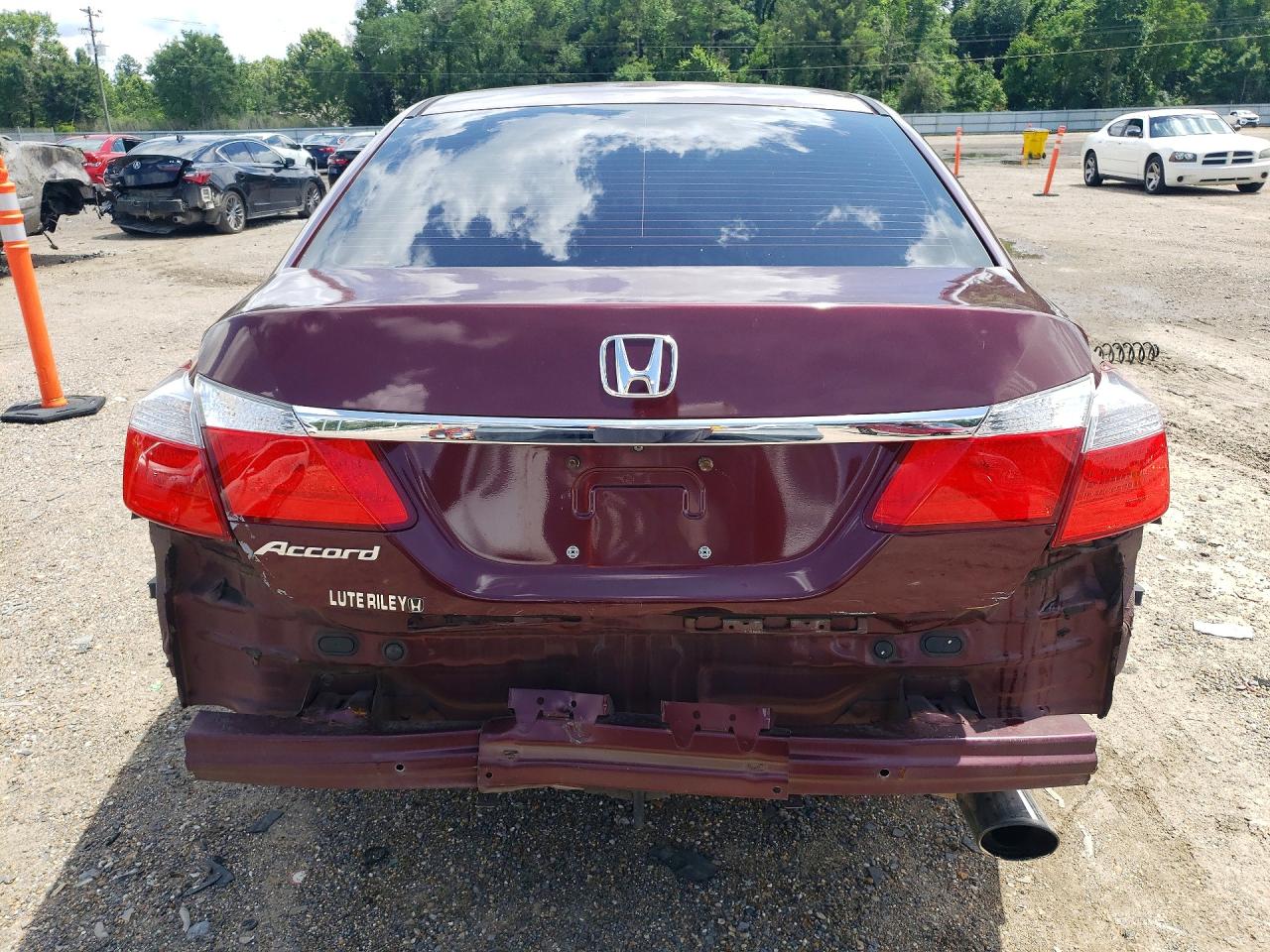 2015 Honda Accord Lx Maroon vin: 1HGCR2F31FA246060