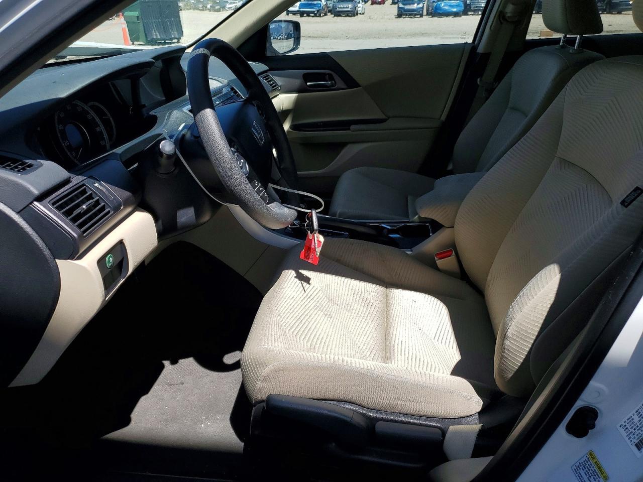 2015 Honda Accord Lx White vin: 1HGCR2F31FA261349