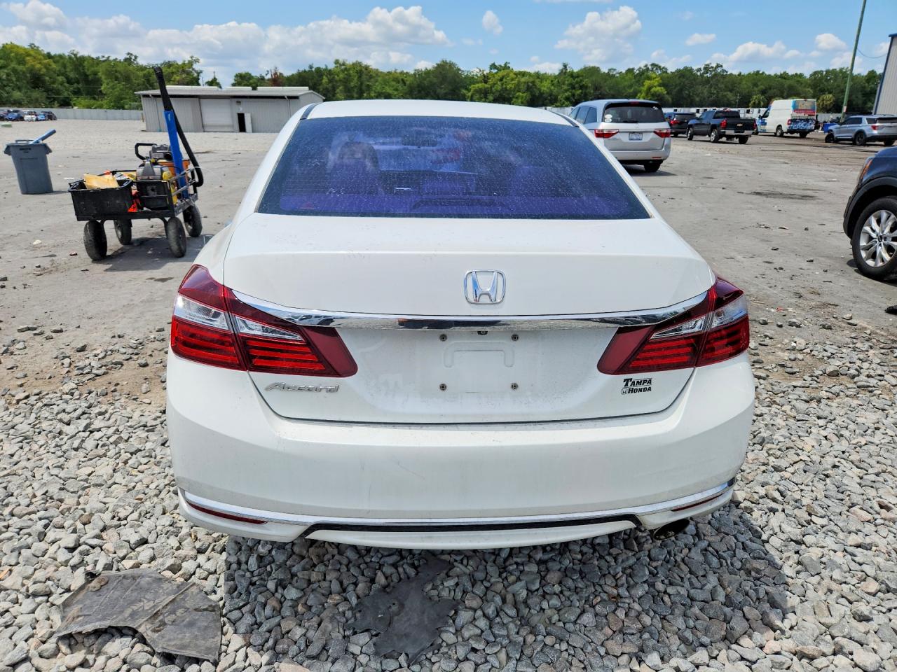 2016 Honda Accord Lx White vin: 1HGCR2F31GA079474