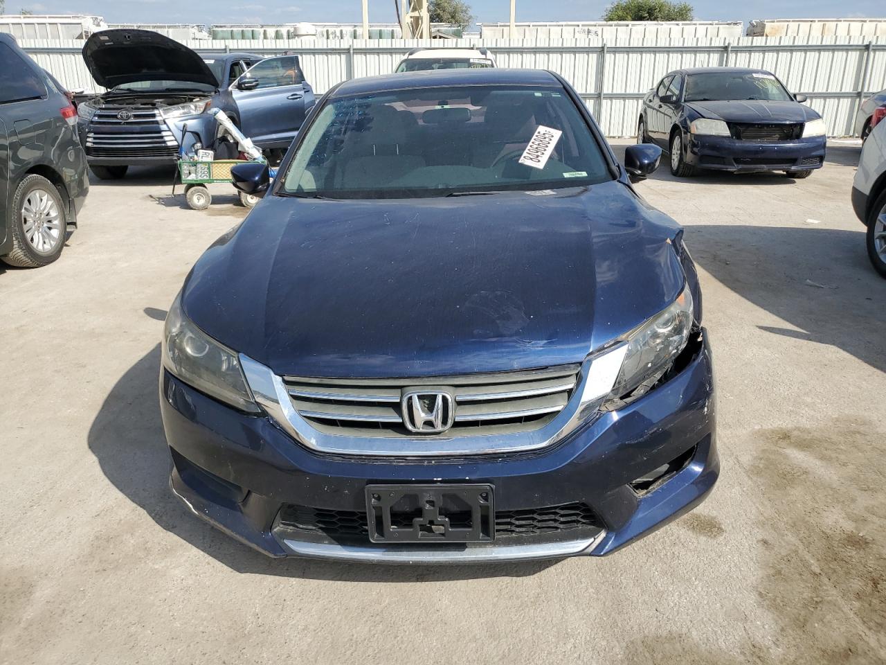 2013 Honda Accord Lx Blue vin: 1HGCR2F32DA035754