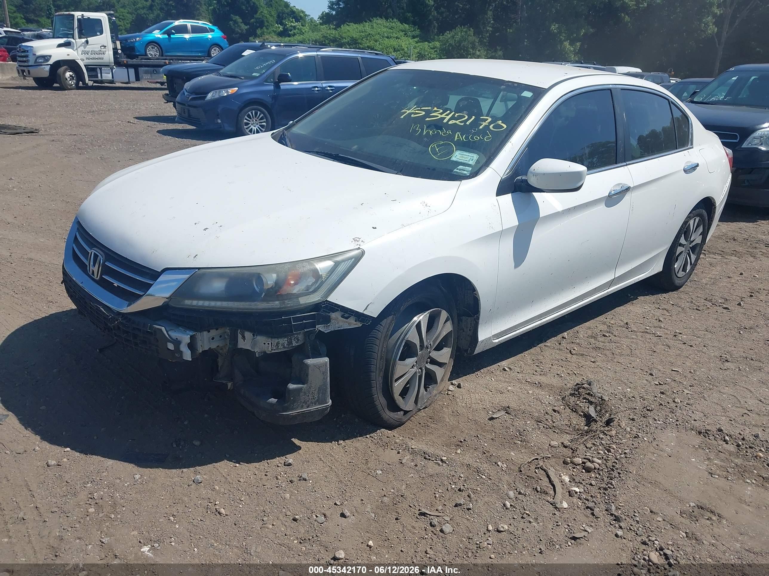 2013 Honda Accord Lx White vin: 1HGCR2F32DA050237