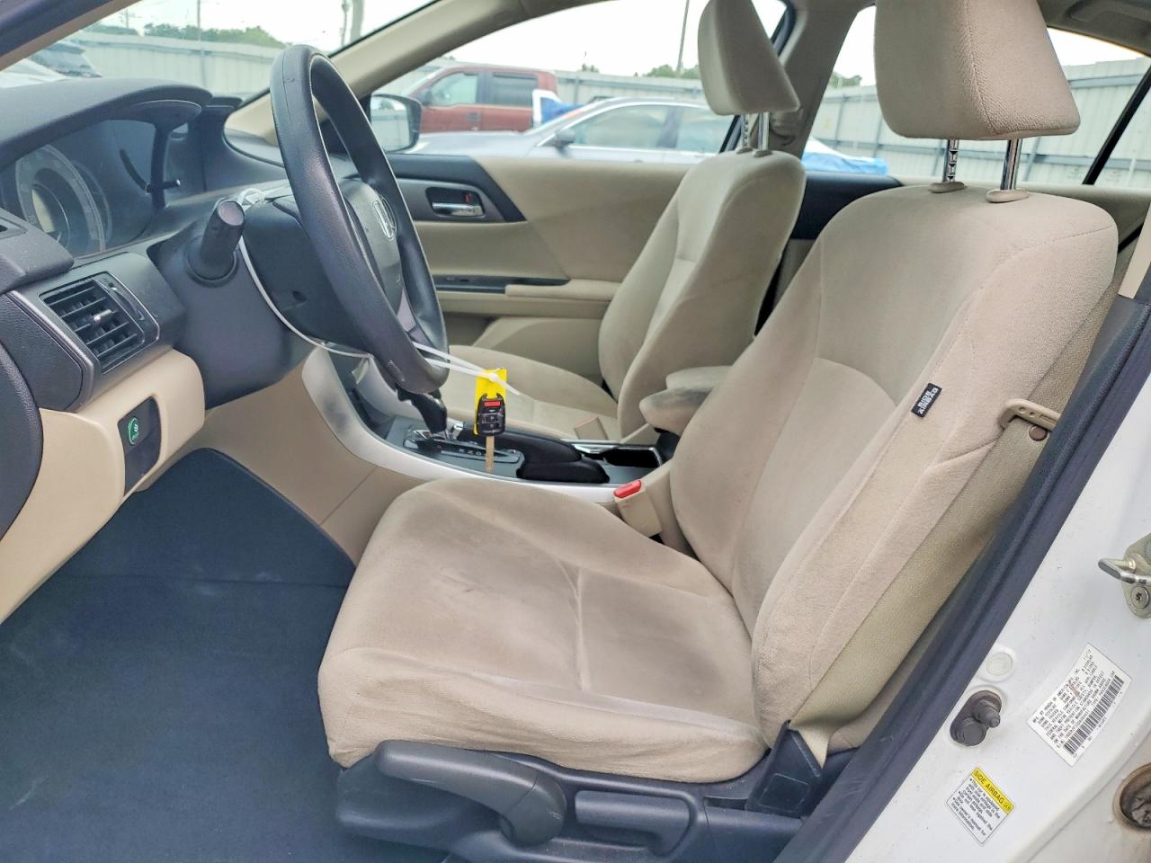2013 Honda Accord Lx White vin: 1HGCR2F32DA064431