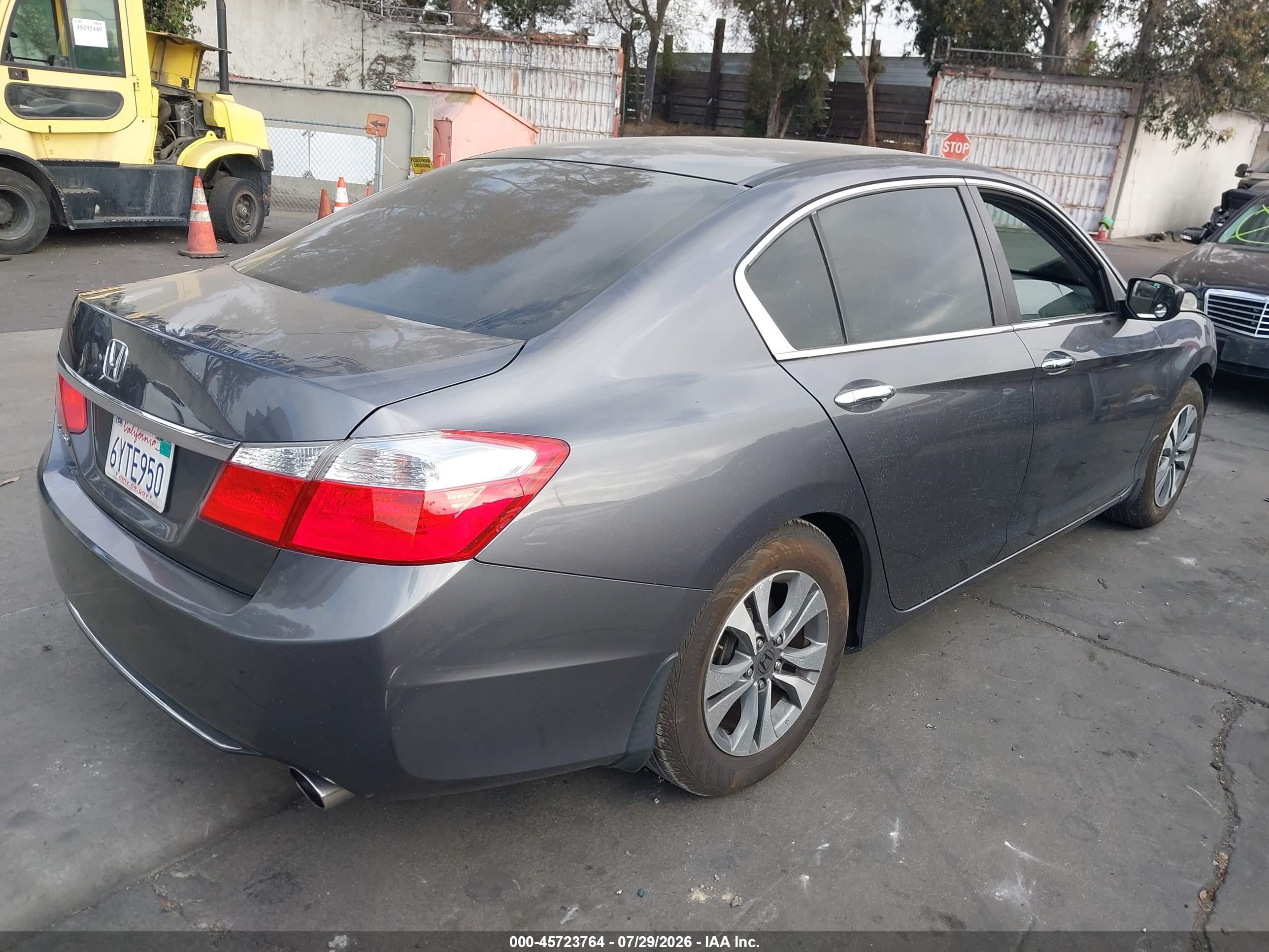 2013 Honda Accord Lx Gray vin: 1HGCR2F32DA067555