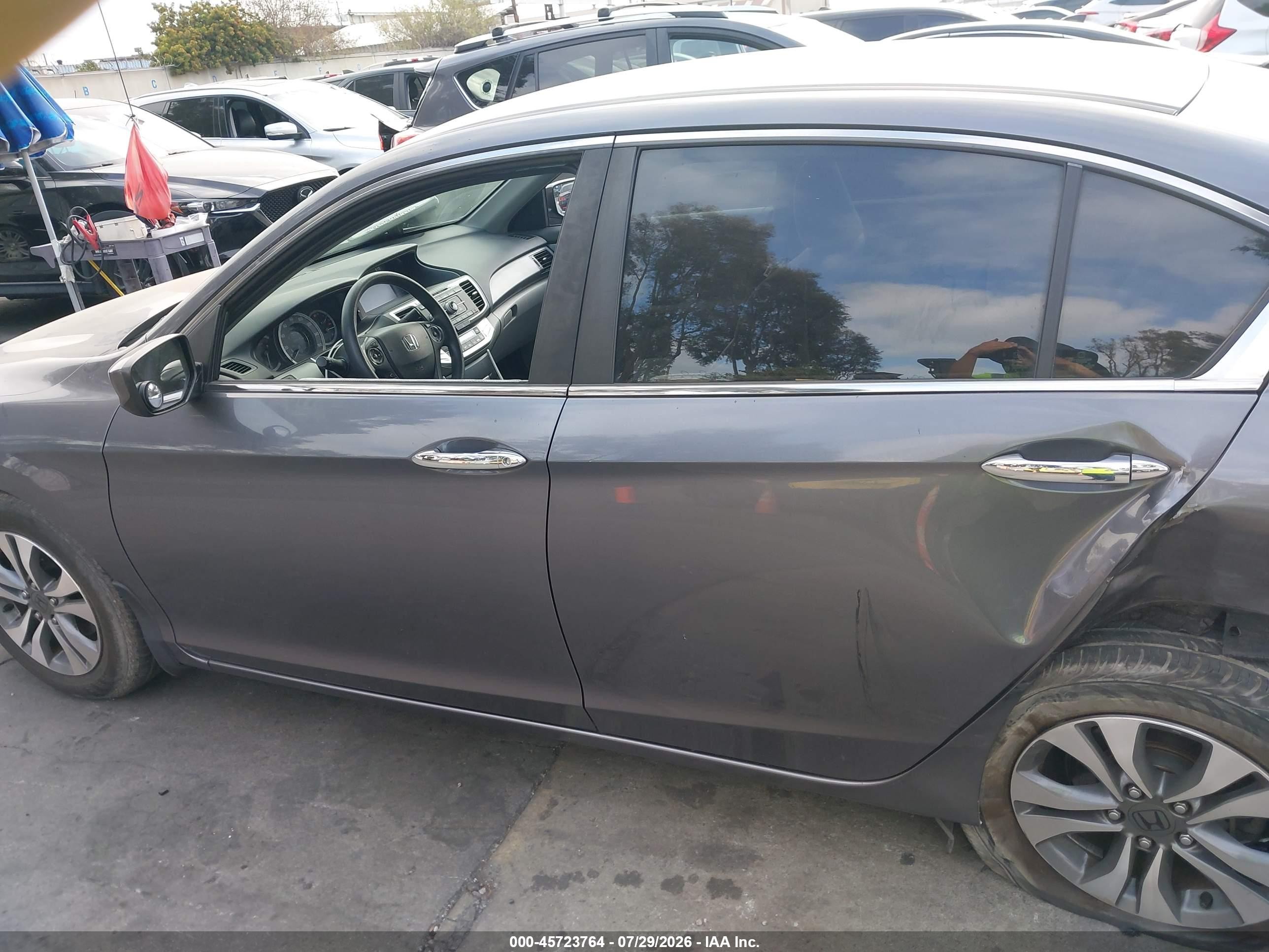 2013 Honda Accord Lx Gray vin: 1HGCR2F32DA067555