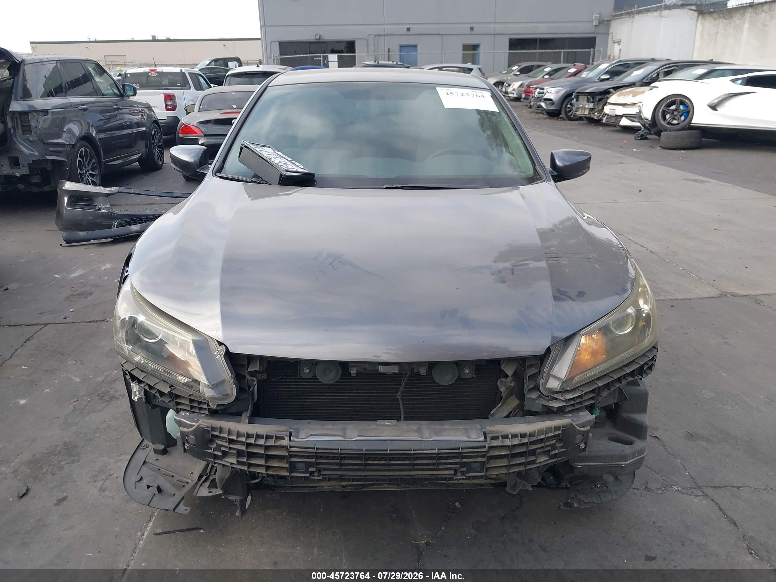 2013 Honda Accord Lx Gray vin: 1HGCR2F32DA067555