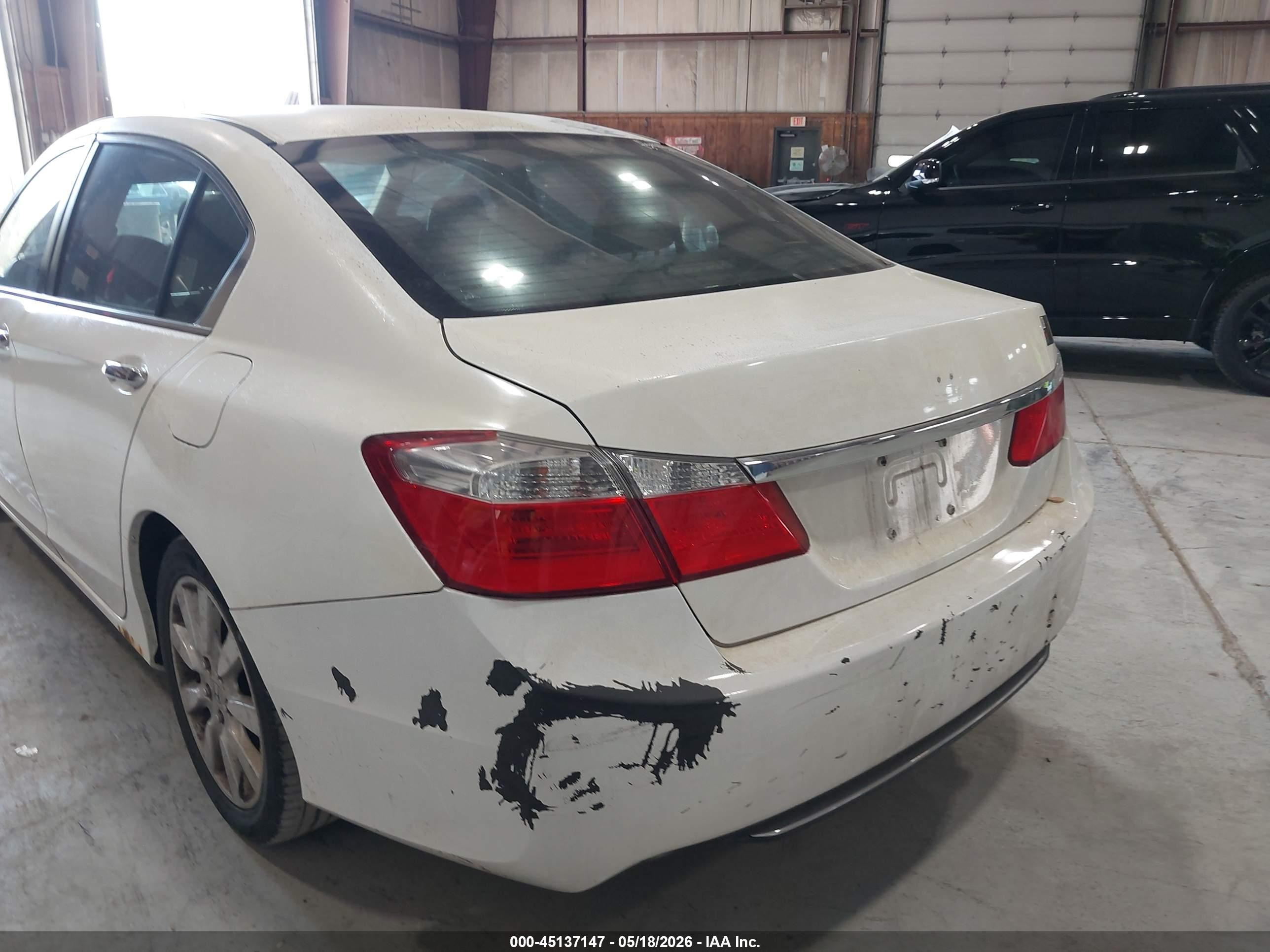 2013 Honda Accord Lx White vin: 1HGCR2F32DA088230