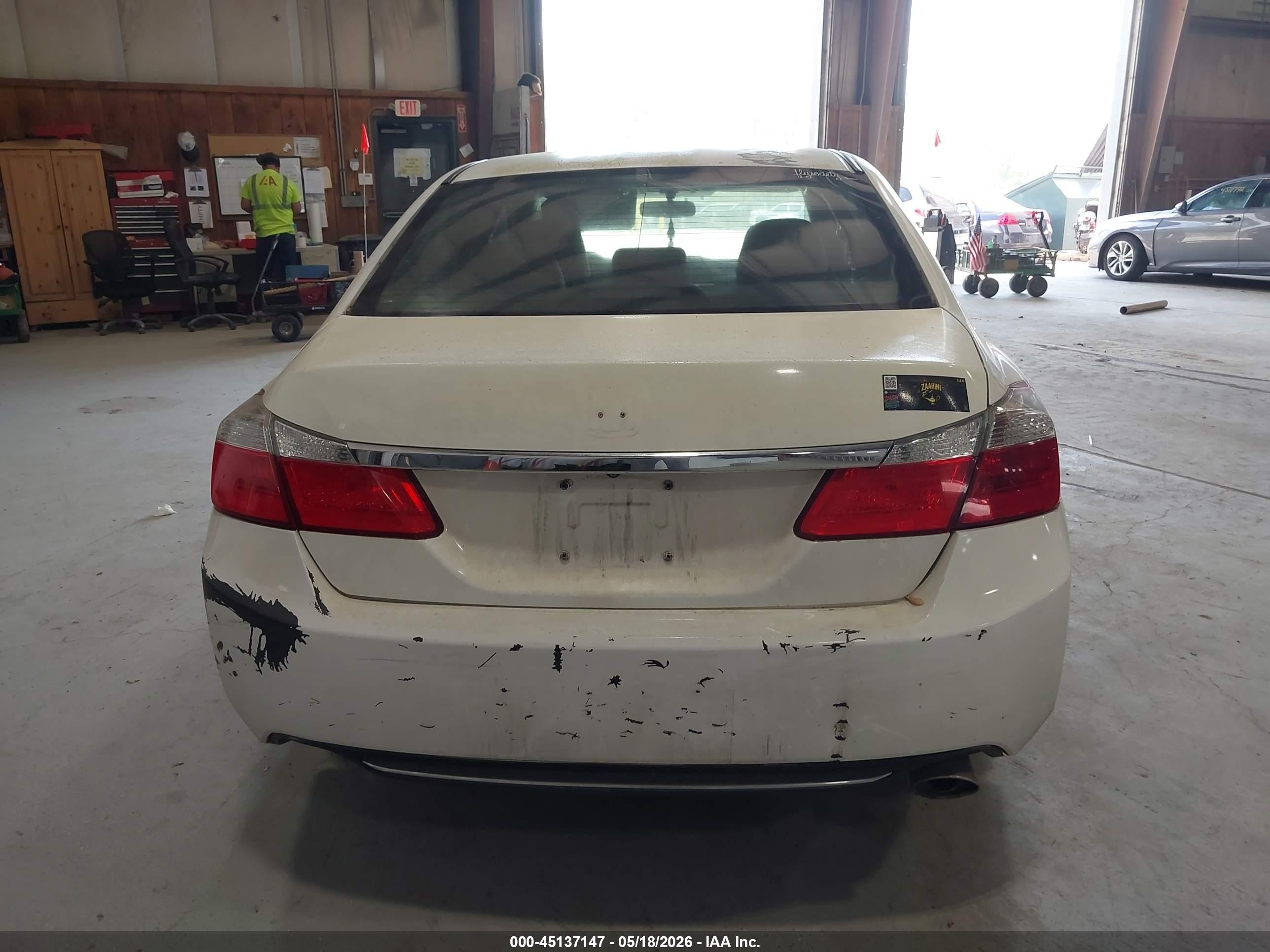 2013 Honda Accord Lx White vin: 1HGCR2F32DA088230