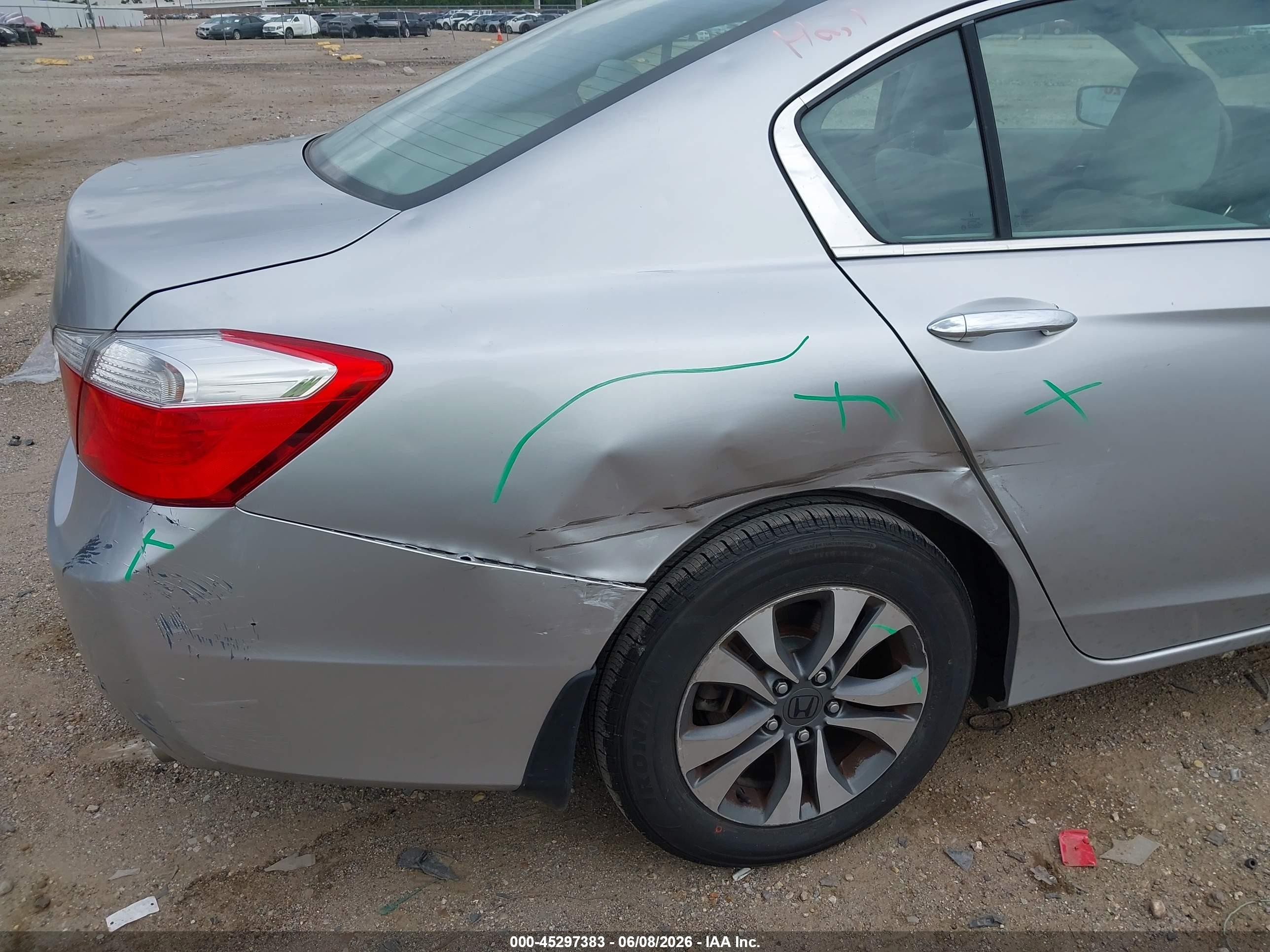 2013 Honda Accord Lx Silver vin: 1HGCR2F32DA101770