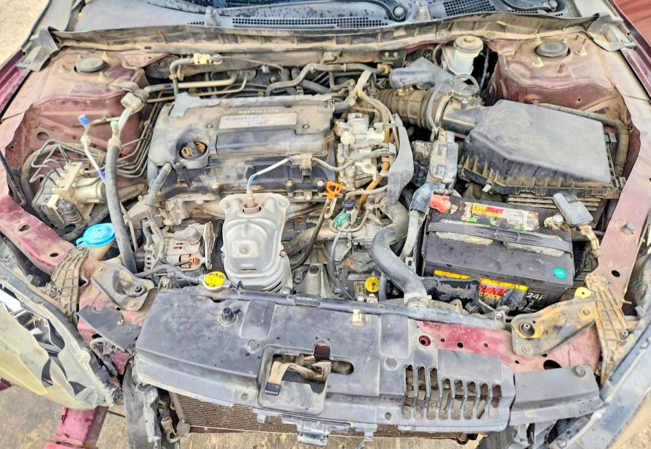 2013 Honda Accord Lx Burgundy vin: 1HGCR2F32DA126040