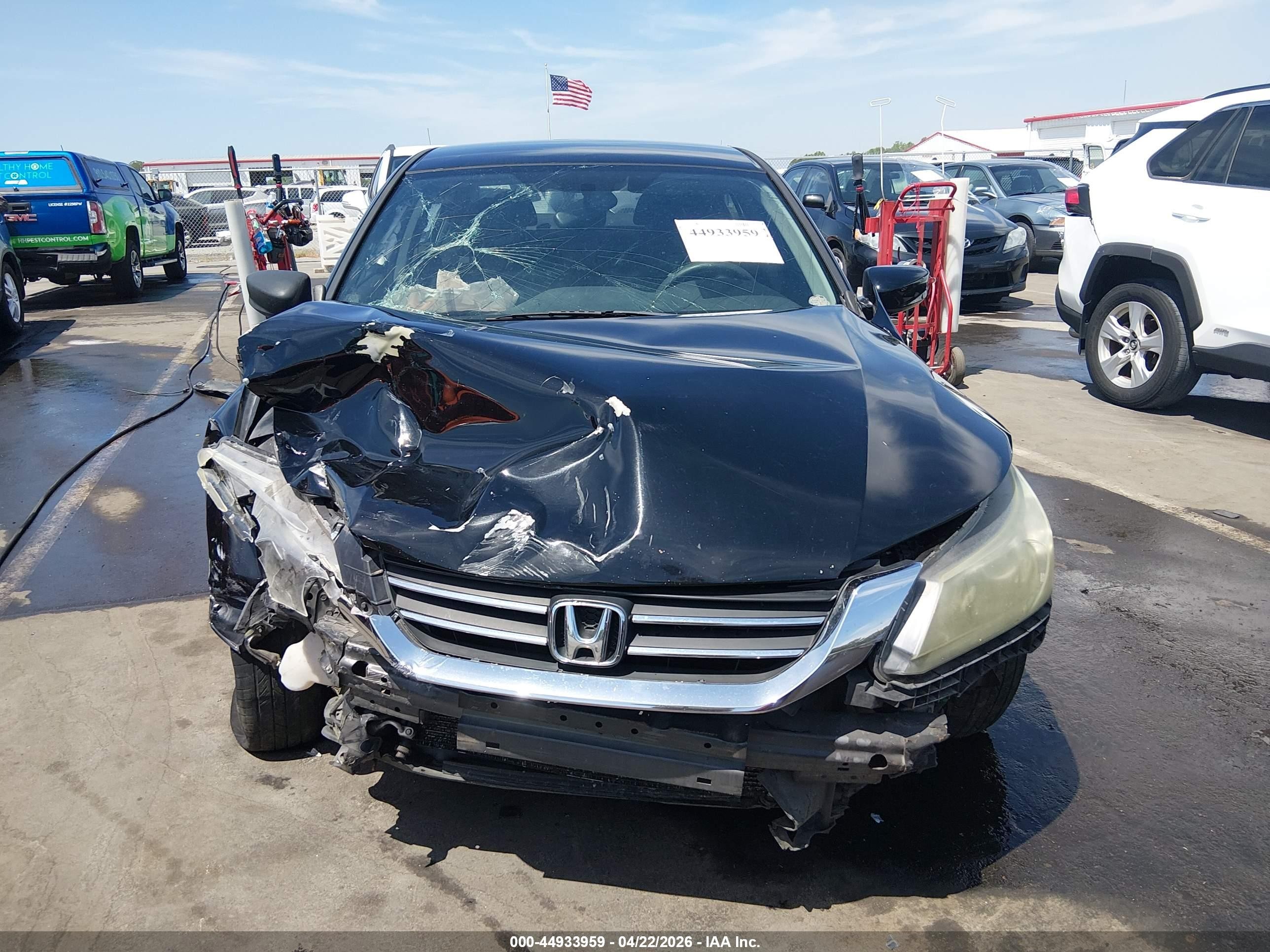 2013 Honda Accord Lx Черный vin: 1HGCR2F32DA128080