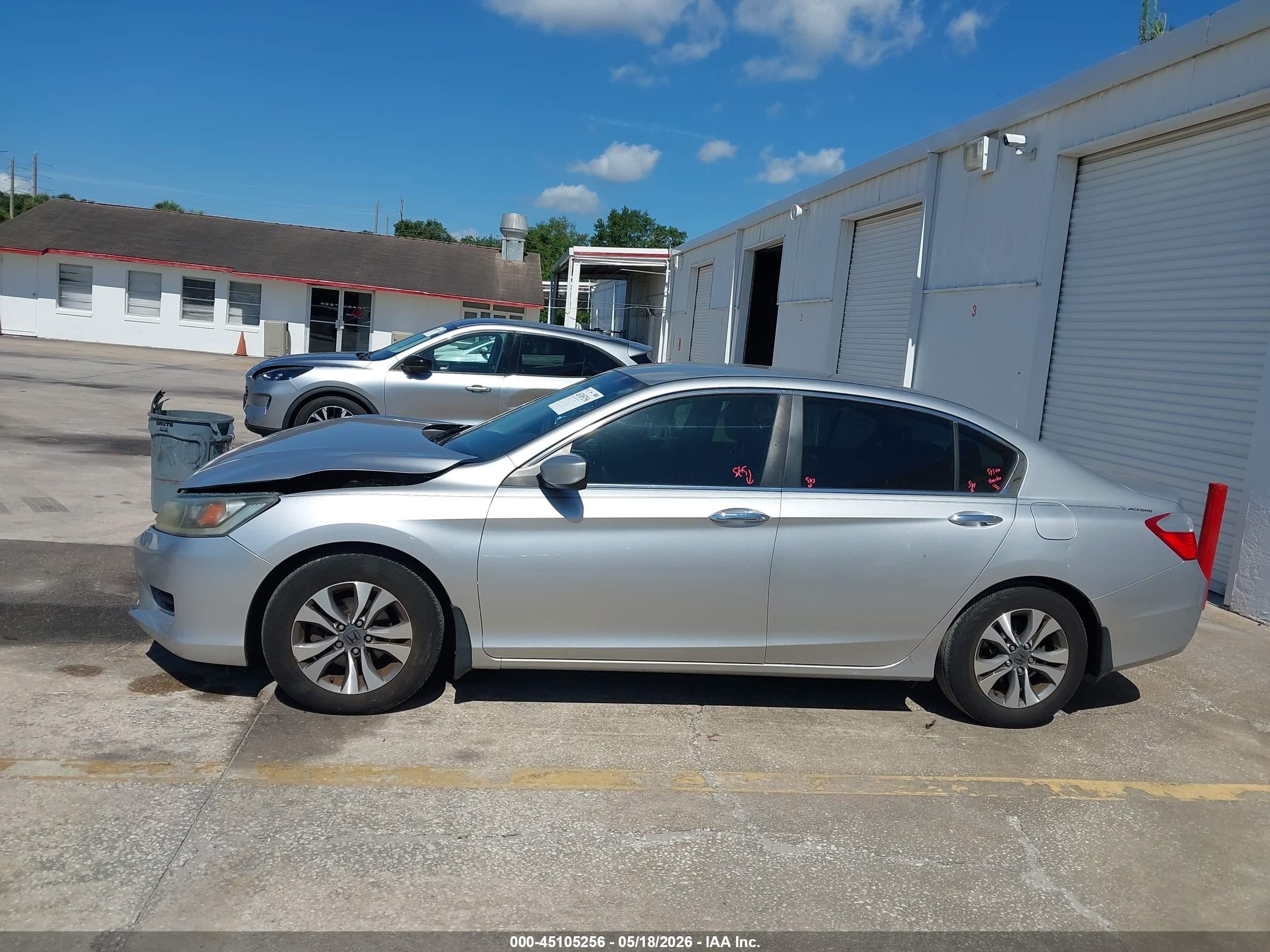 2013 Honda Accord Lx Silver vin: 1HGCR2F32DA131237