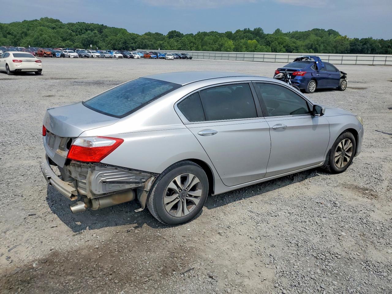 2013 Honda Accord Lx Silver vin: 1HGCR2F32DA135174