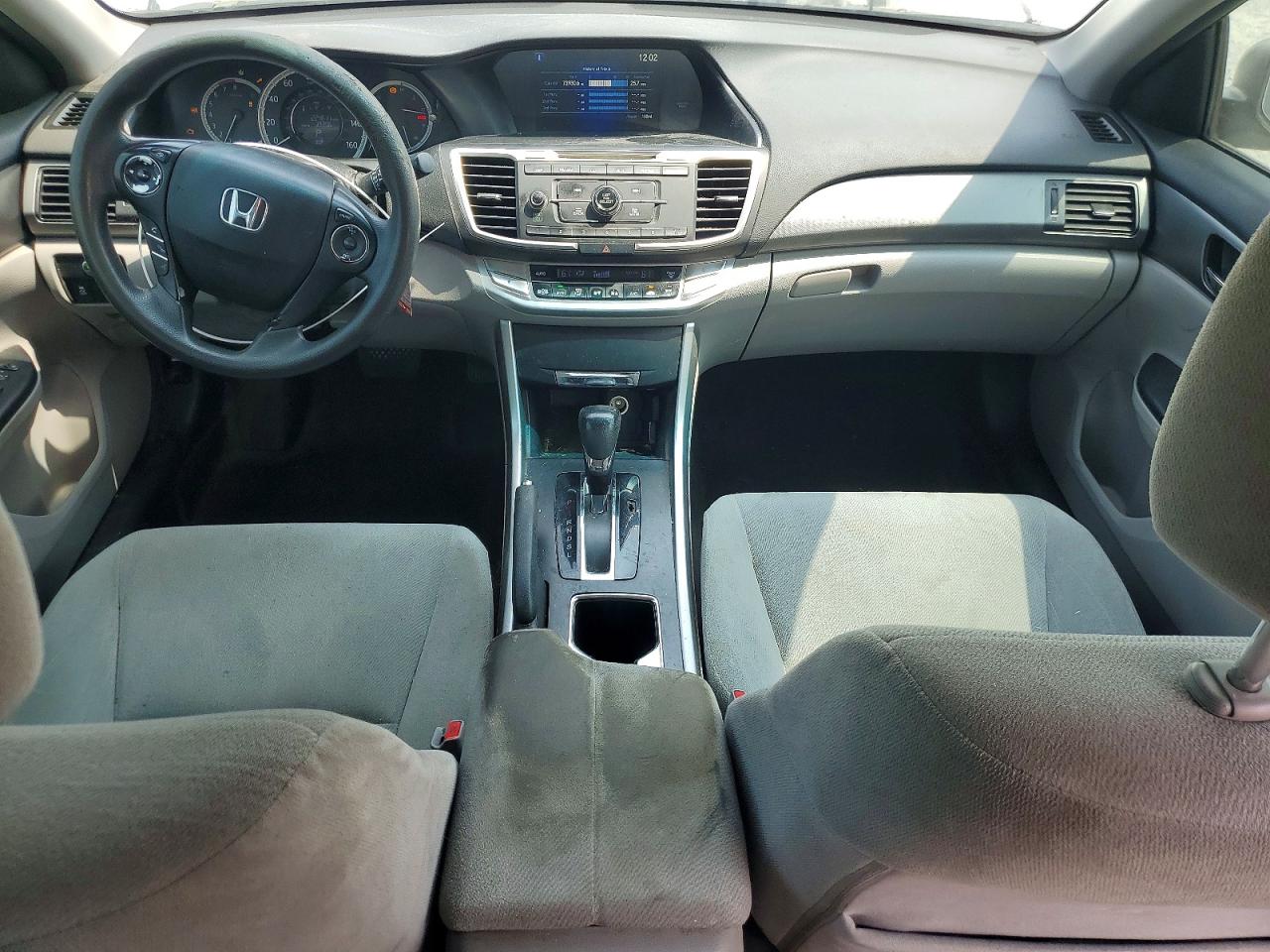 2013 Honda Accord Lx Silver vin: 1HGCR2F32DA135174