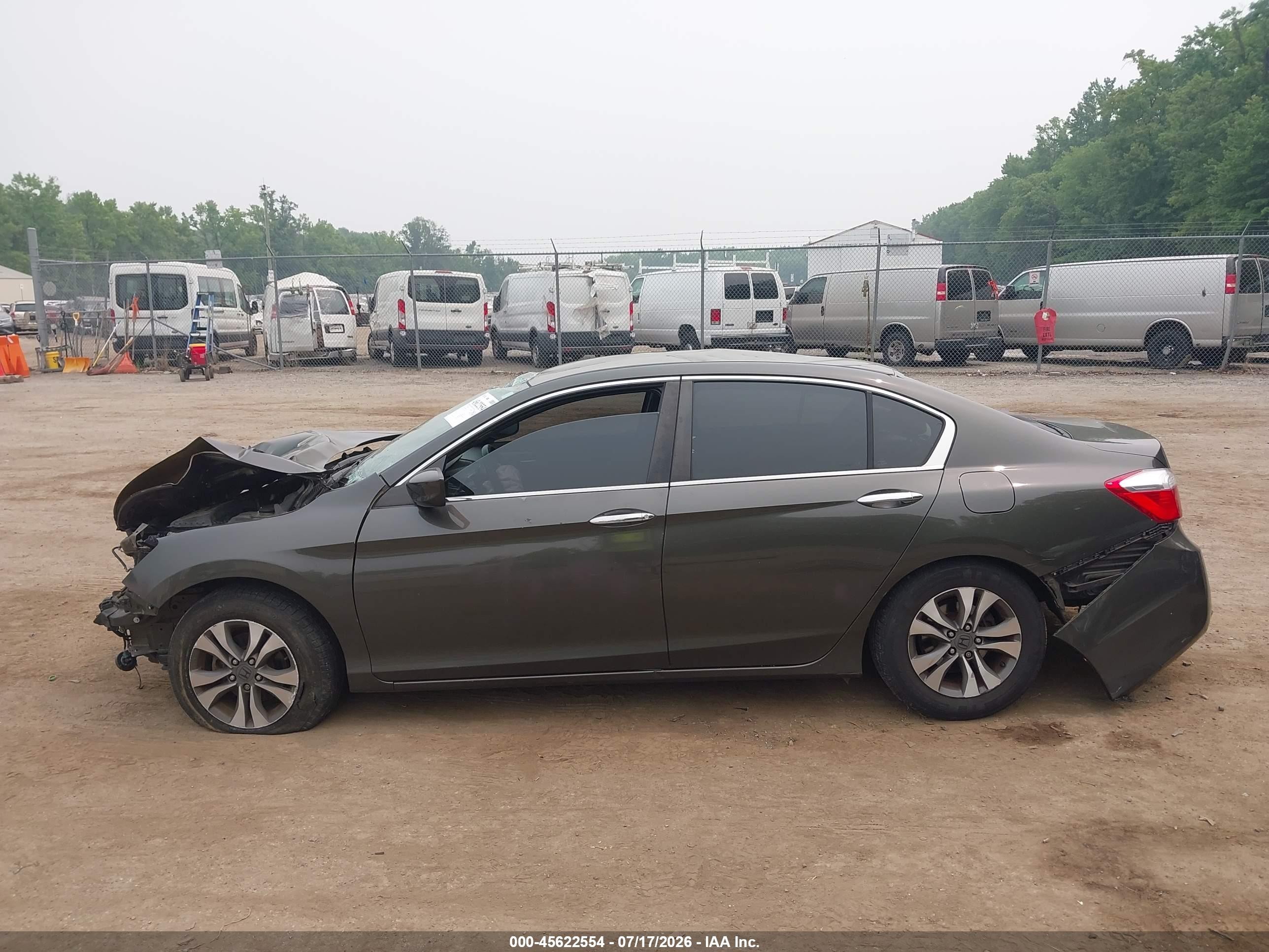 2013 Honda Accord Lx Gray vin: 1HGCR2F32DA152153