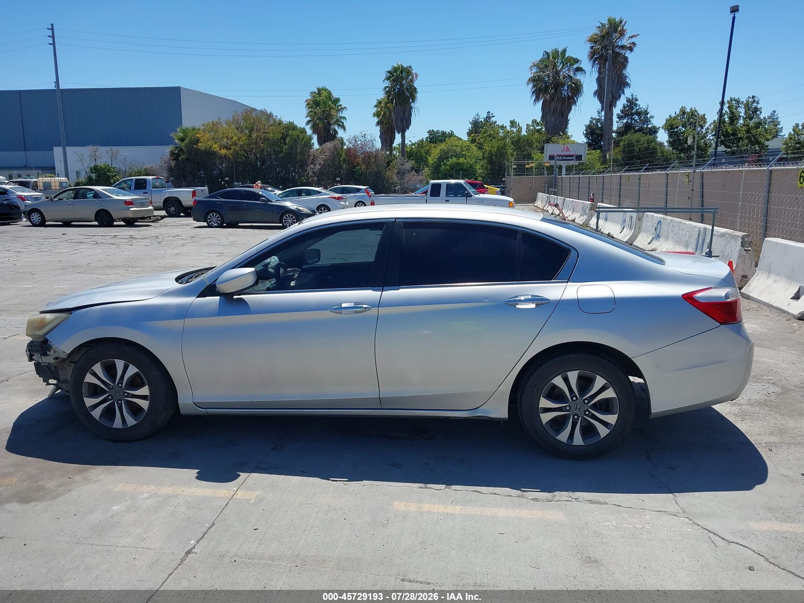2013 Honda Accord Lx Серый vin: 1HGCR2F32DA152203