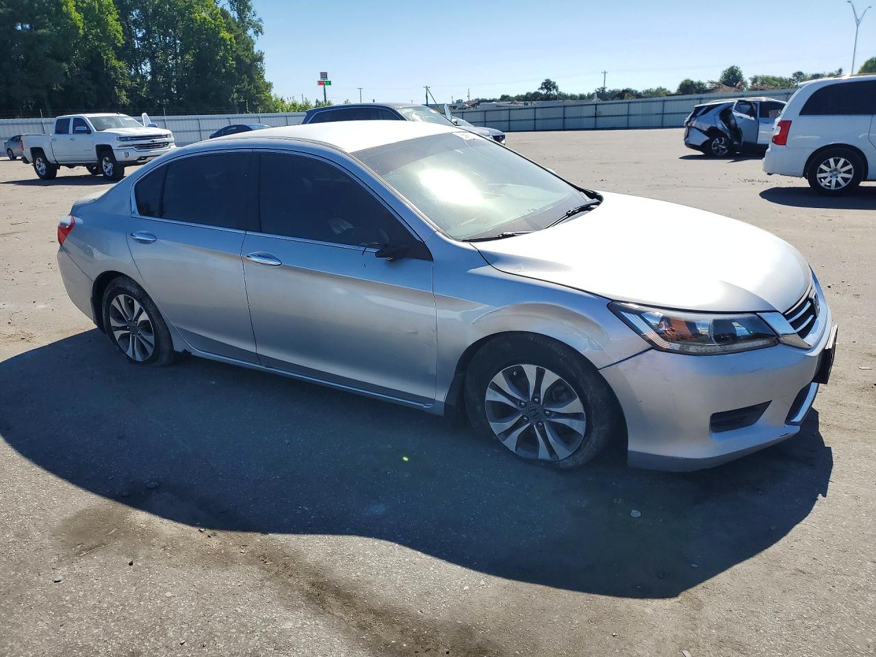 2013 Honda Accord Lx Silver vin: 1HGCR2F32DA153948
