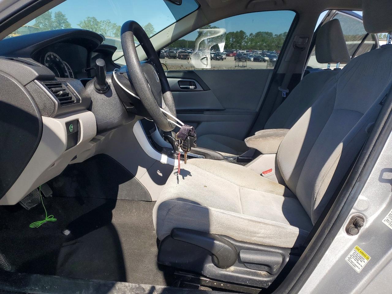 2013 Honda Accord Lx Silver vin: 1HGCR2F32DA153948
