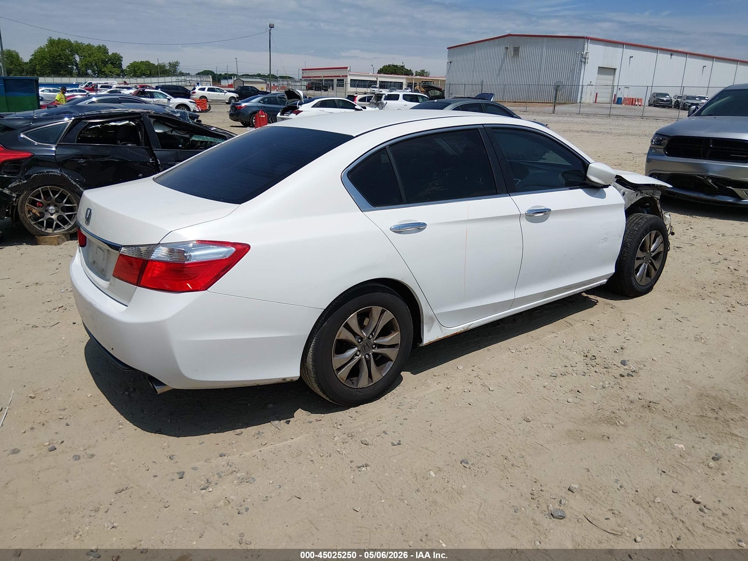 2013 Honda Accord Lx White vin: 1HGCR2F32DA155909