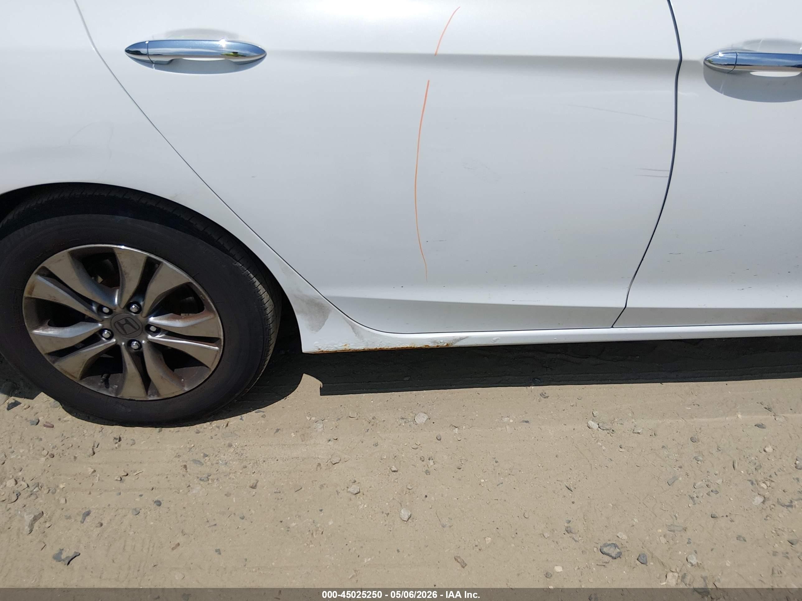 2013 Honda Accord Lx White vin: 1HGCR2F32DA155909