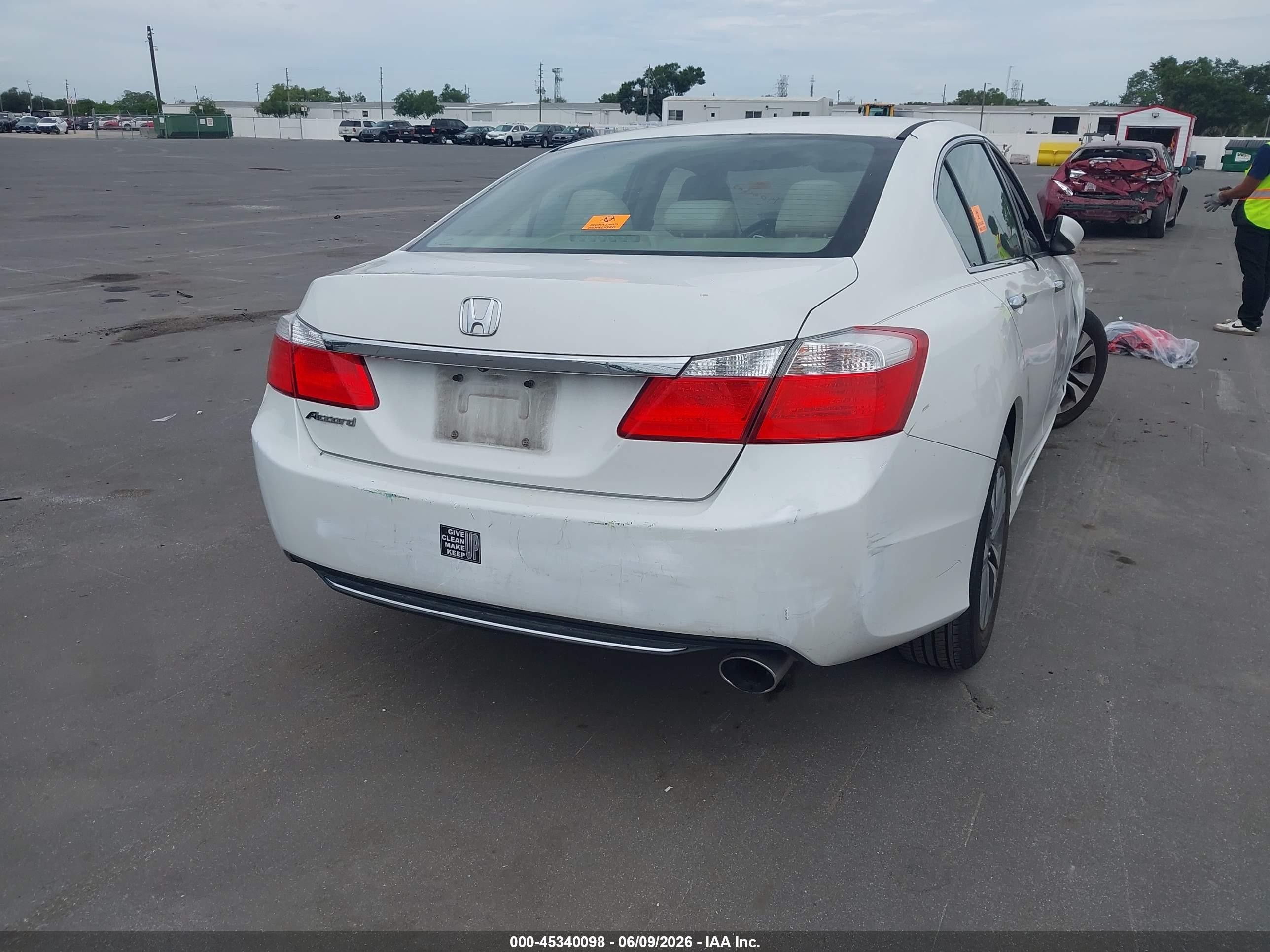 2013 Honda Accord Lx White vin: 1HGCR2F32DA164254