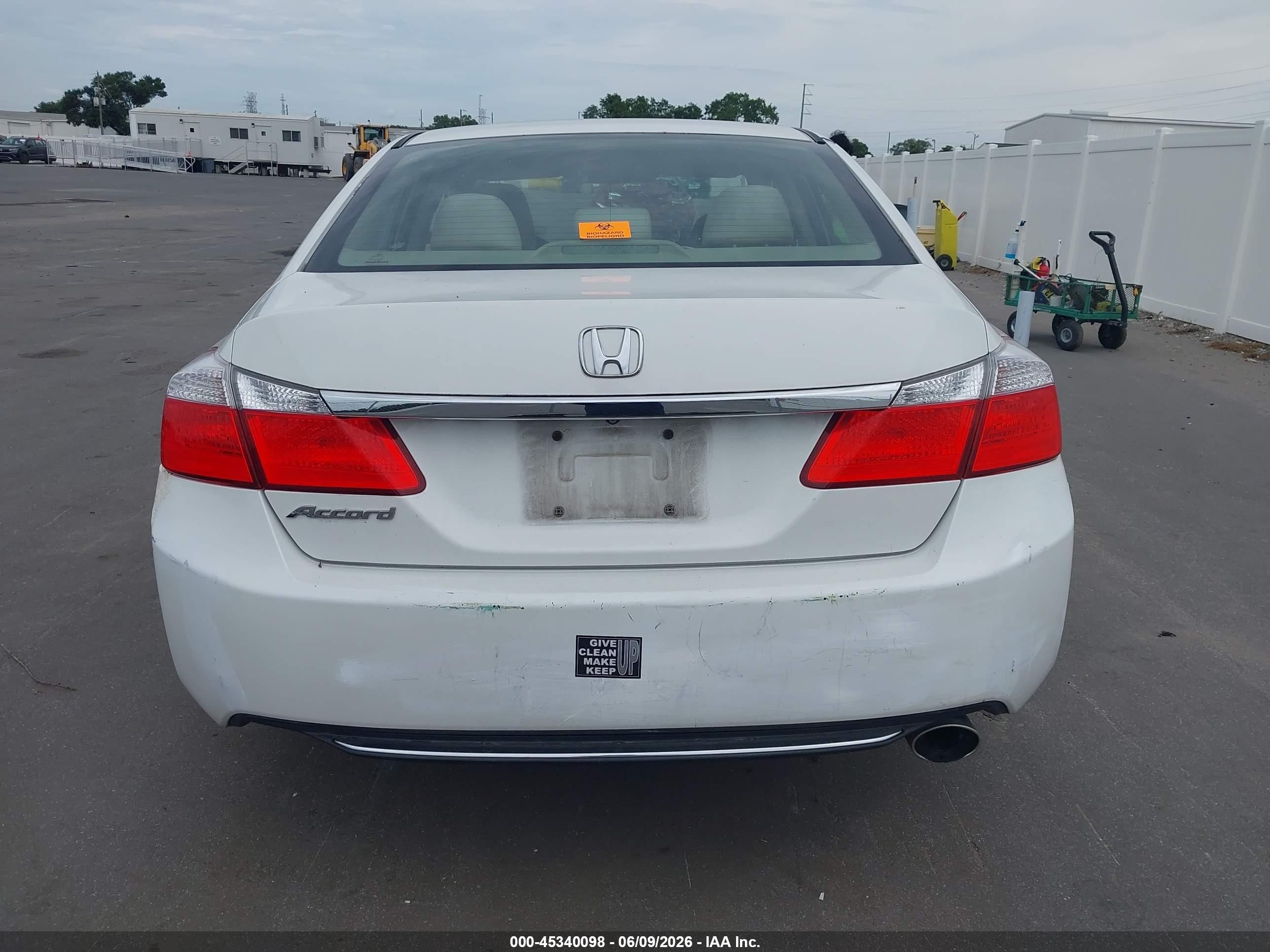 2013 Honda Accord Lx White vin: 1HGCR2F32DA164254