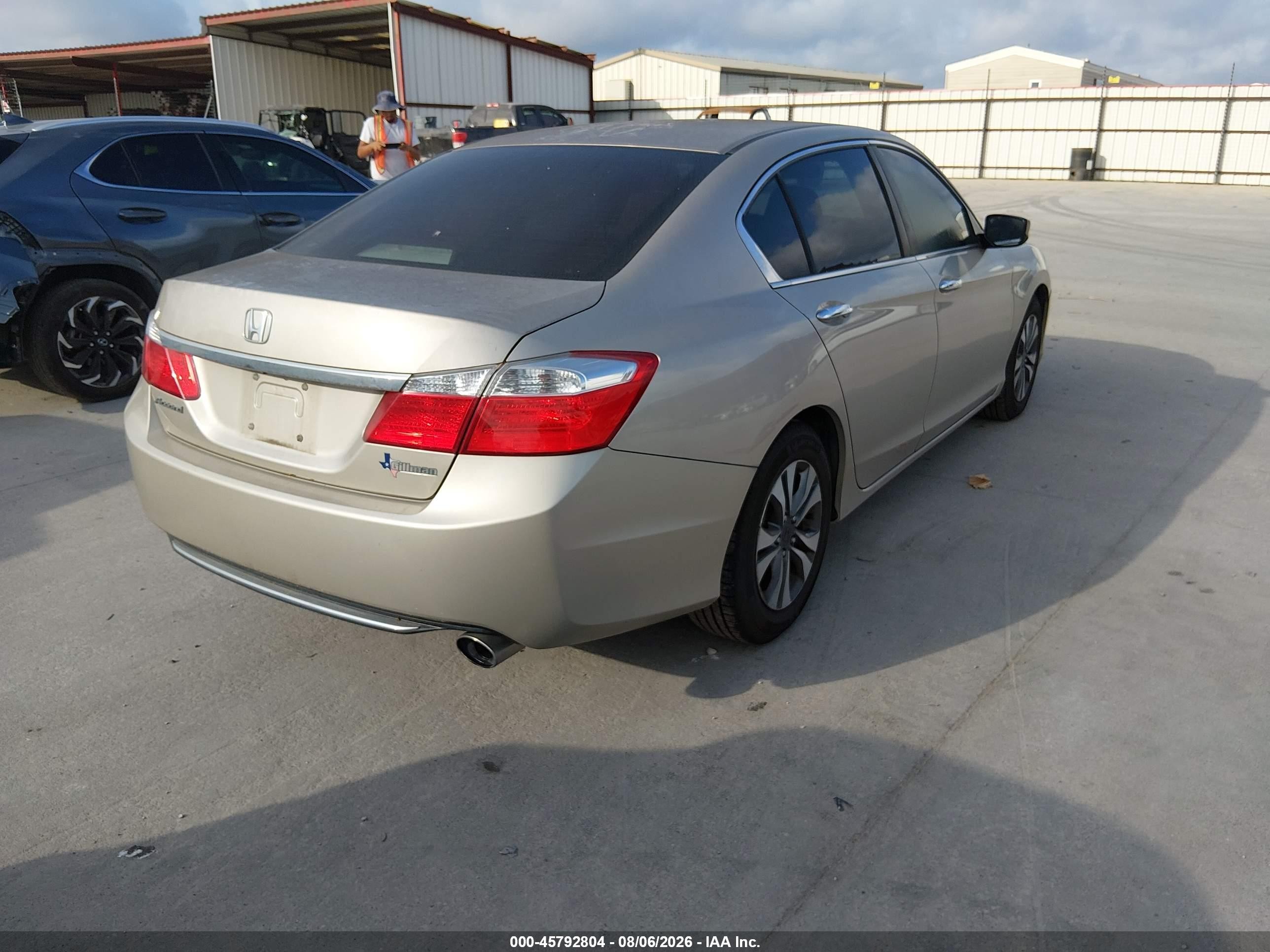 2013 Honda Accord Lx Бежевый vin: 1HGCR2F32DA171592