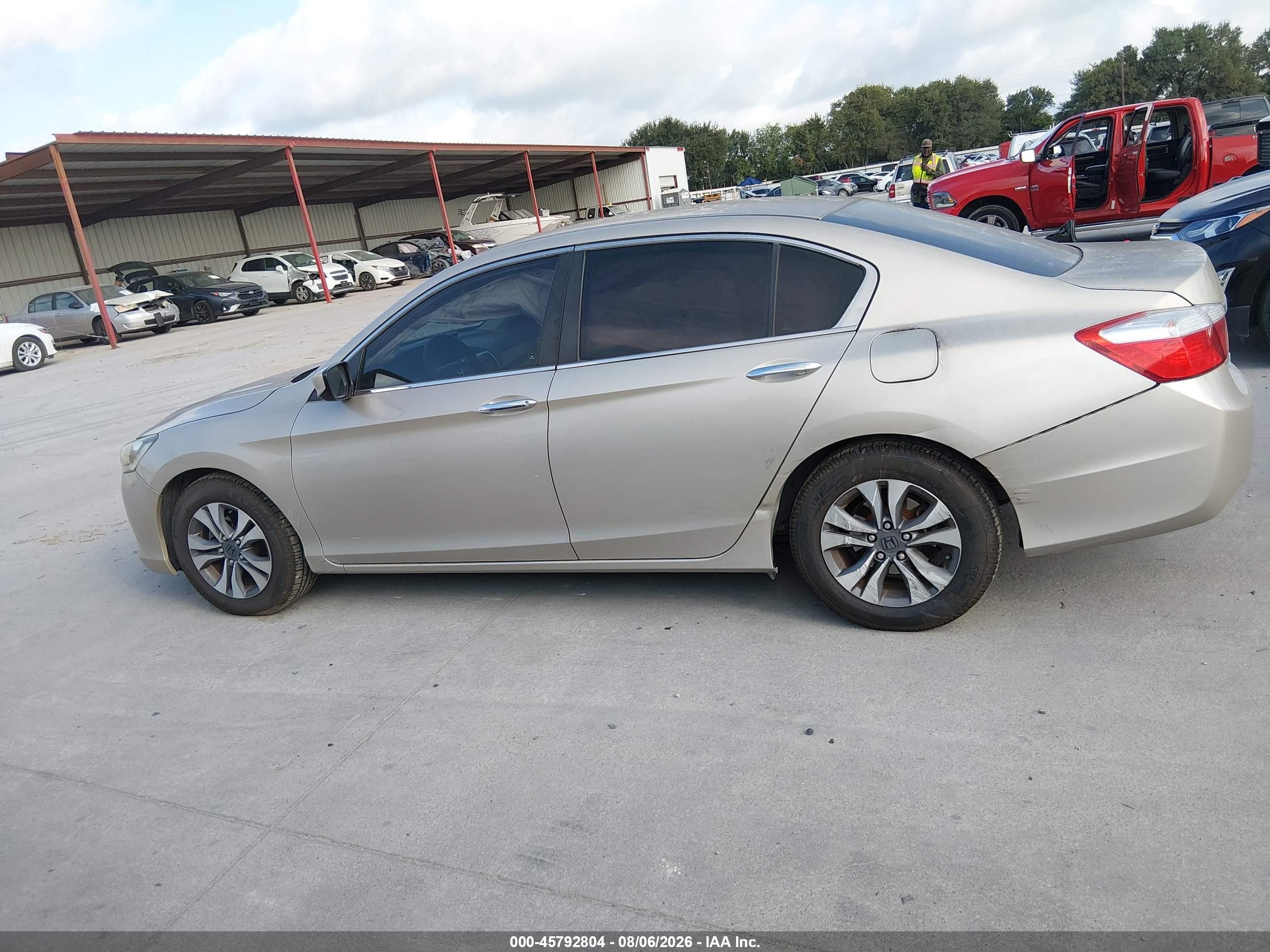 2013 Honda Accord Lx Бежевый vin: 1HGCR2F32DA171592
