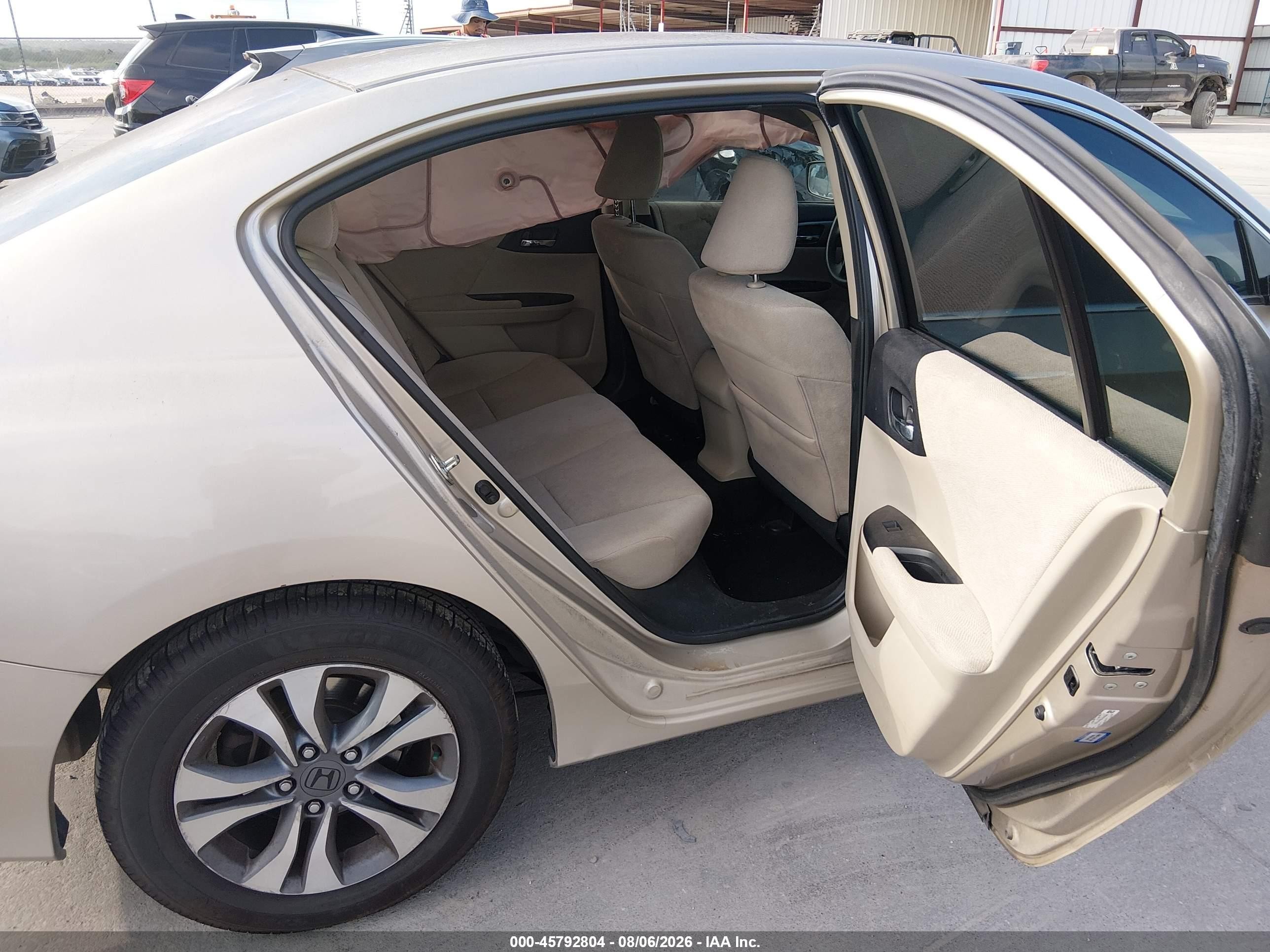 2013 Honda Accord Lx Бежевый vin: 1HGCR2F32DA171592