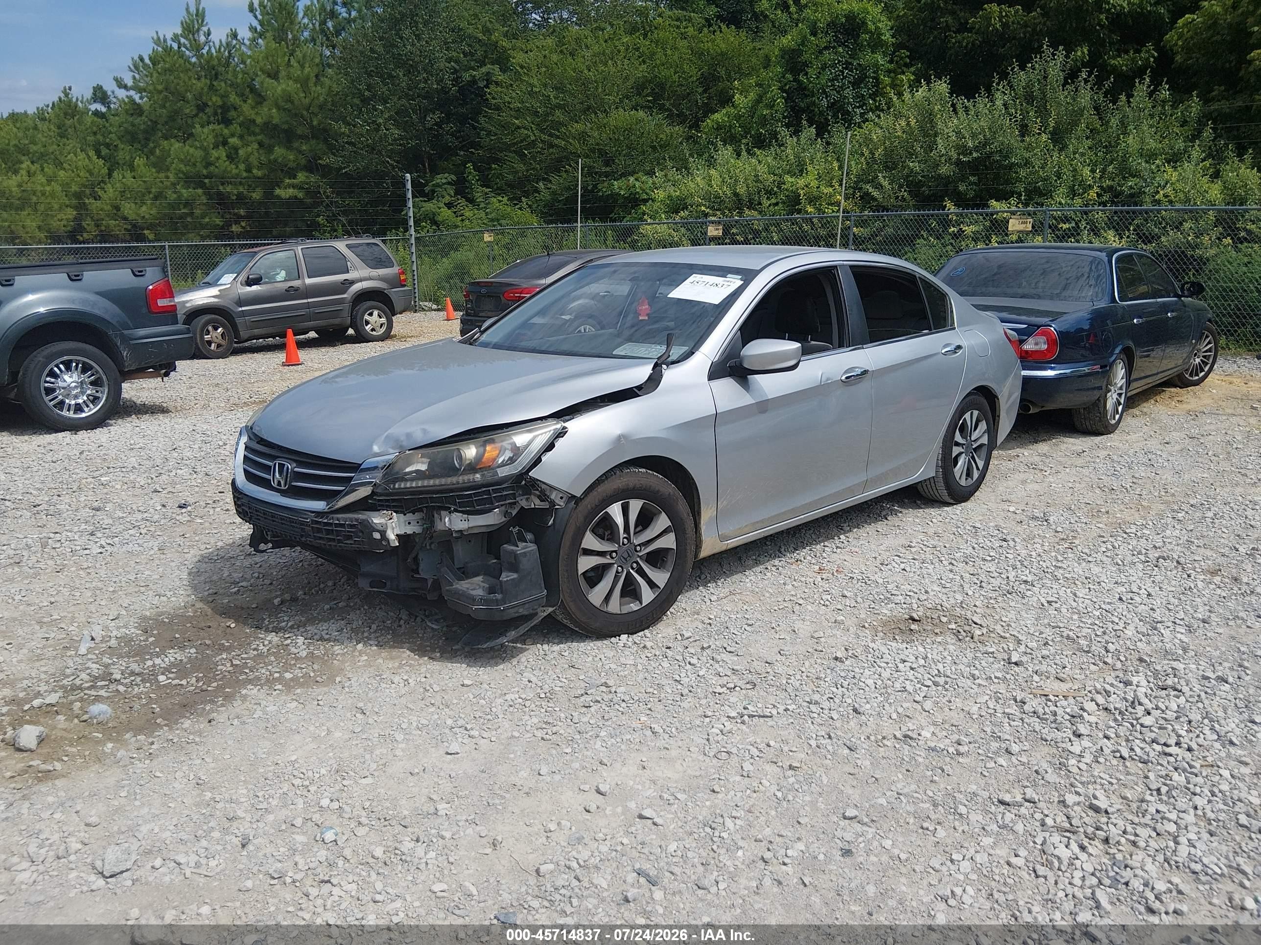 2013 Honda Accord Lx Silver vin: 1HGCR2F32DA198257