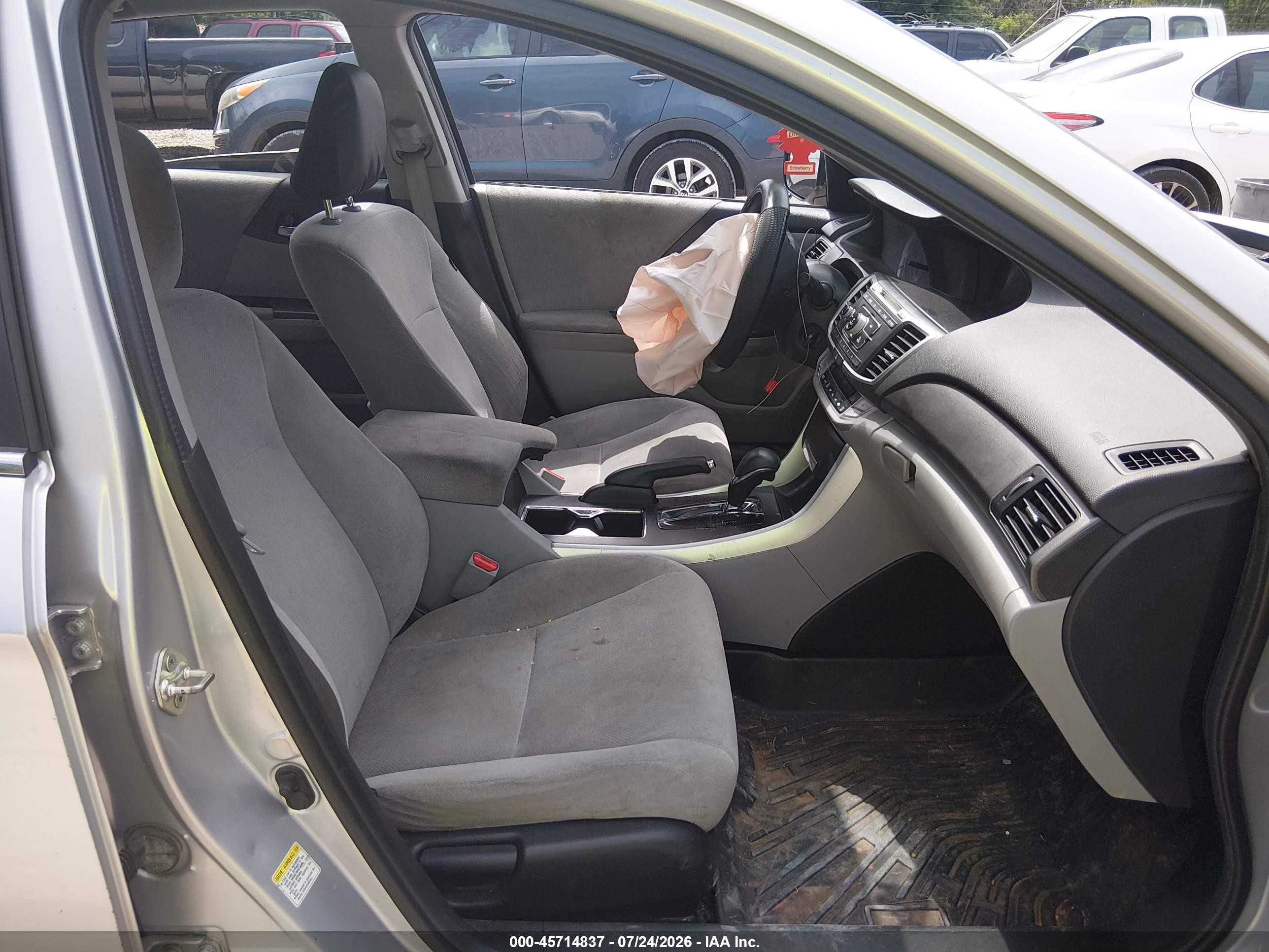 2013 Honda Accord Lx Silver vin: 1HGCR2F32DA198257