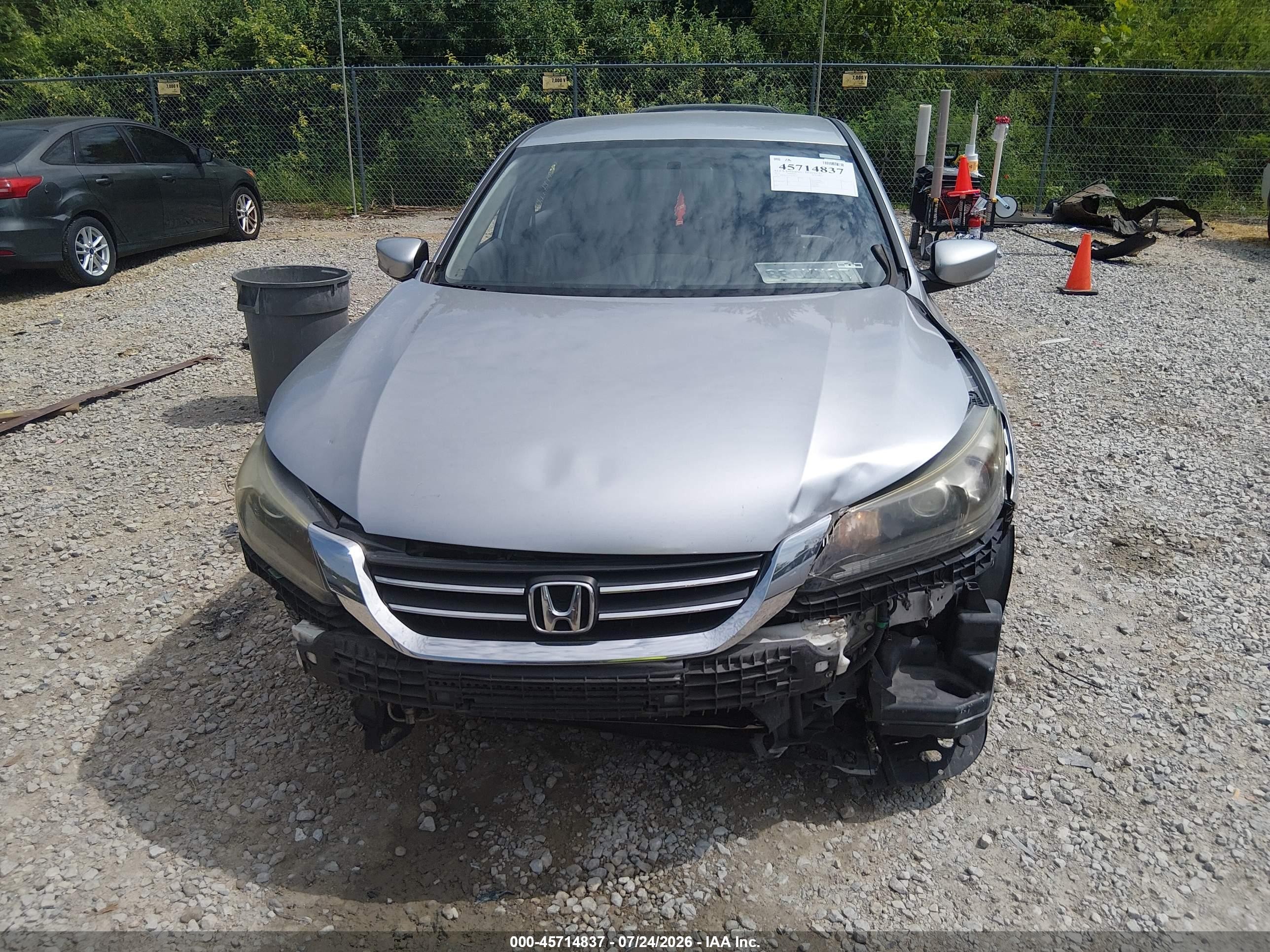 2013 Honda Accord Lx Silver vin: 1HGCR2F32DA198257