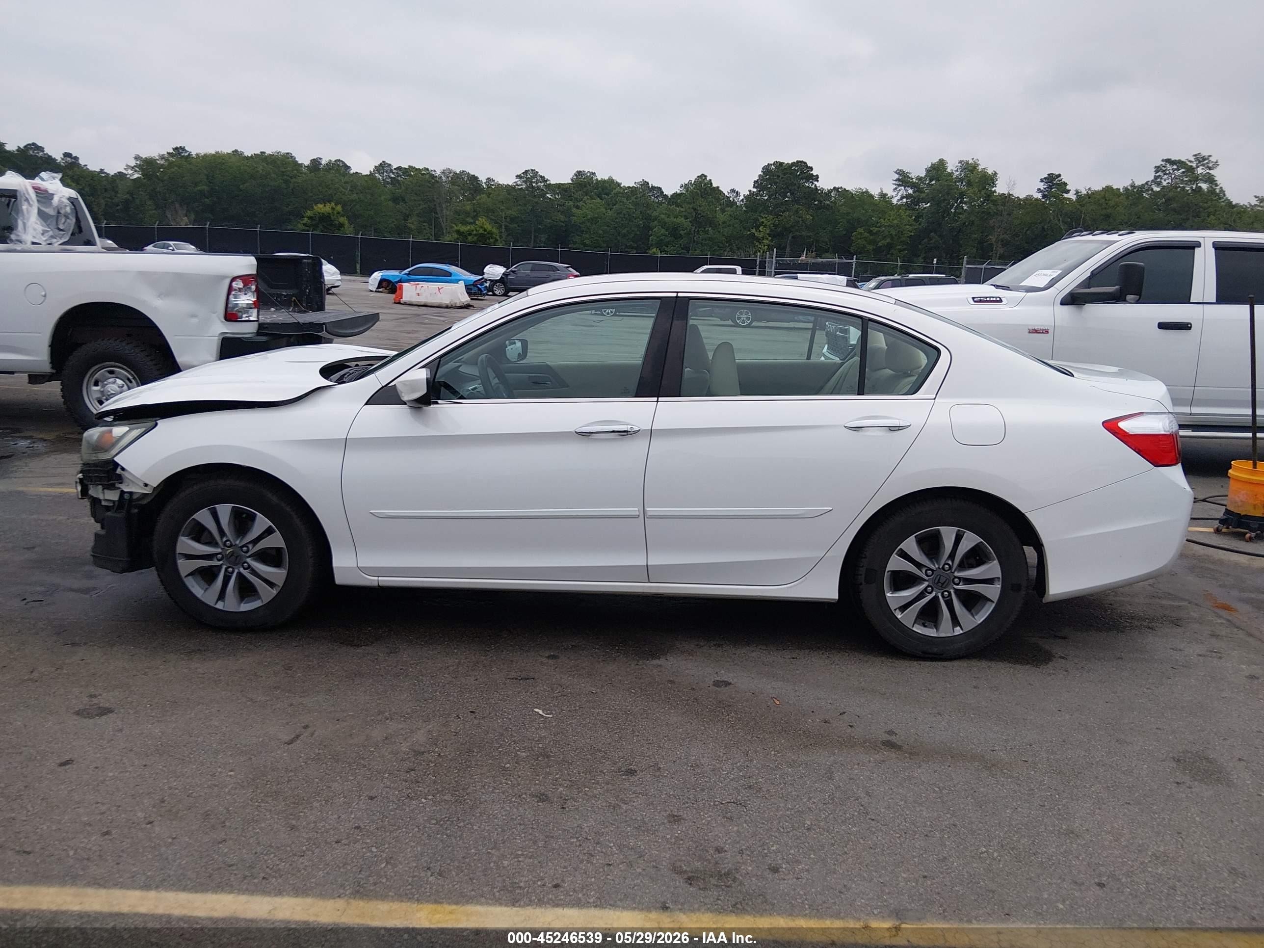 2013 Honda Accord Lx White vin: 1HGCR2F32DA230611