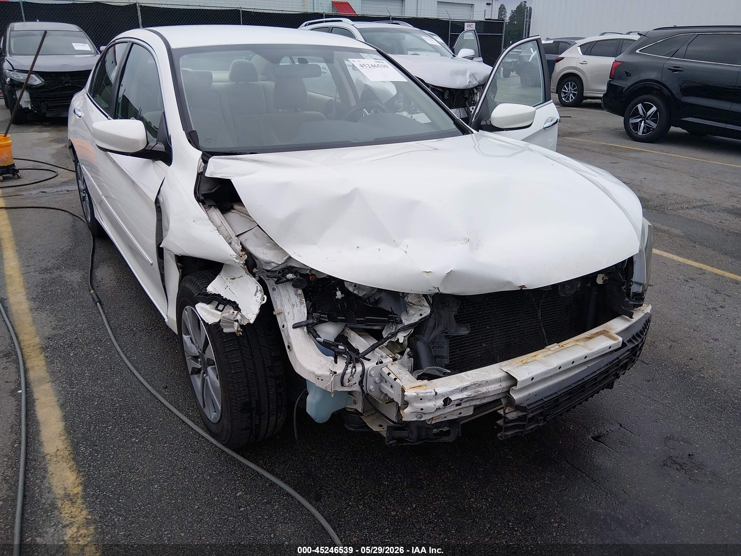 2013 Honda Accord Lx White vin: 1HGCR2F32DA230611
