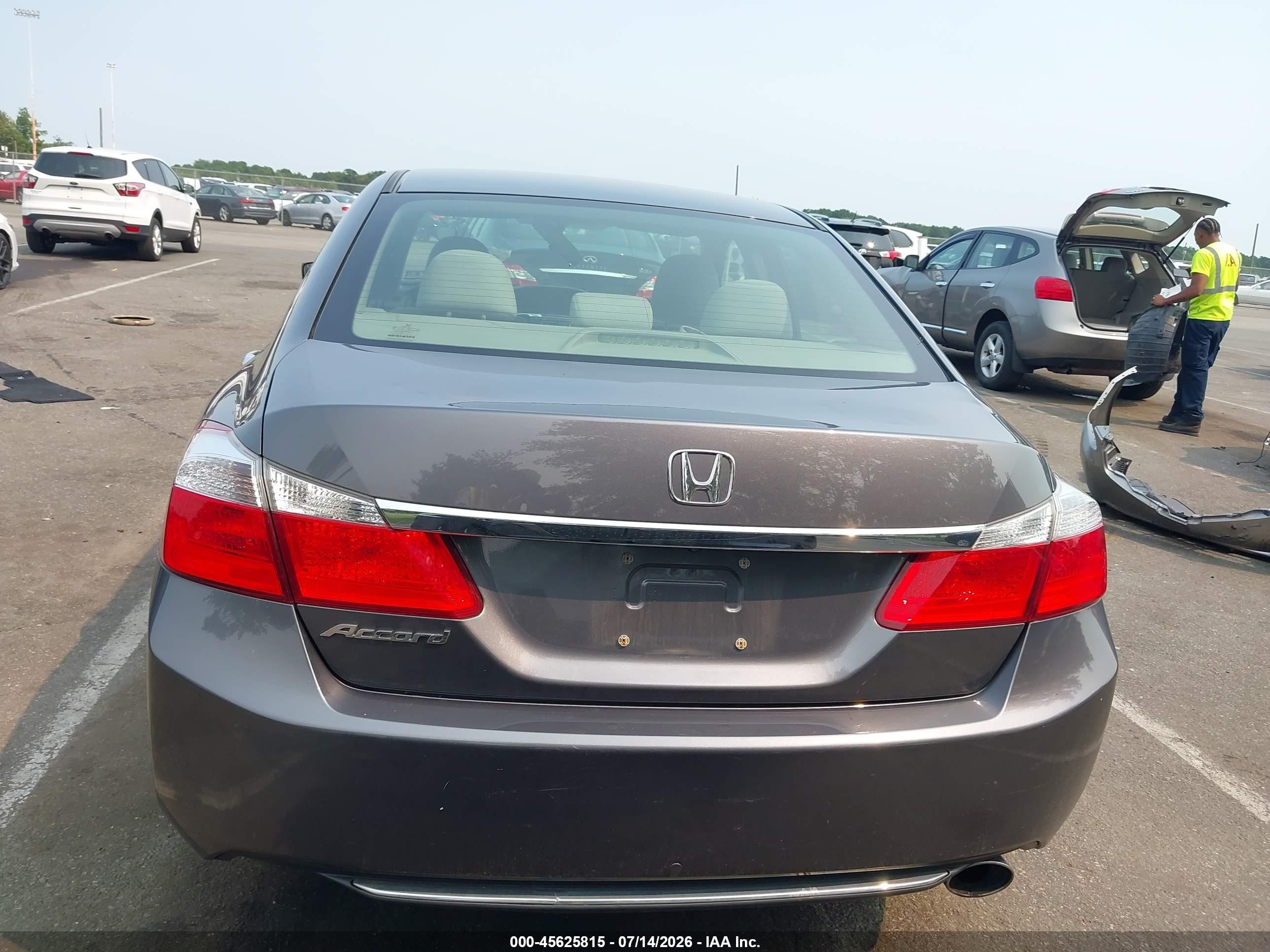 2013 Honda Accord Lx Gray vin: 1HGCR2F32DA268792