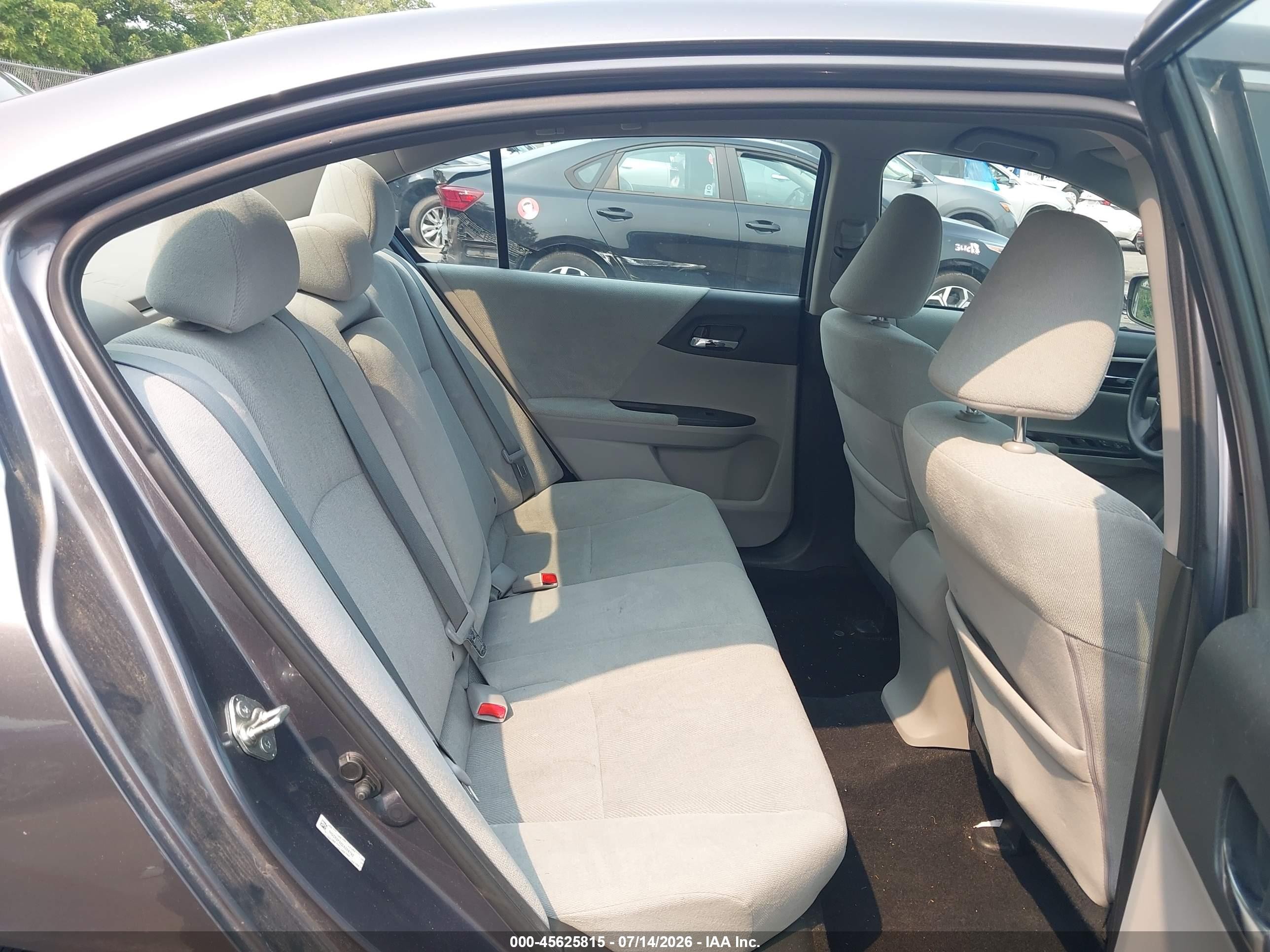 2013 Honda Accord Lx Gray vin: 1HGCR2F32DA268792