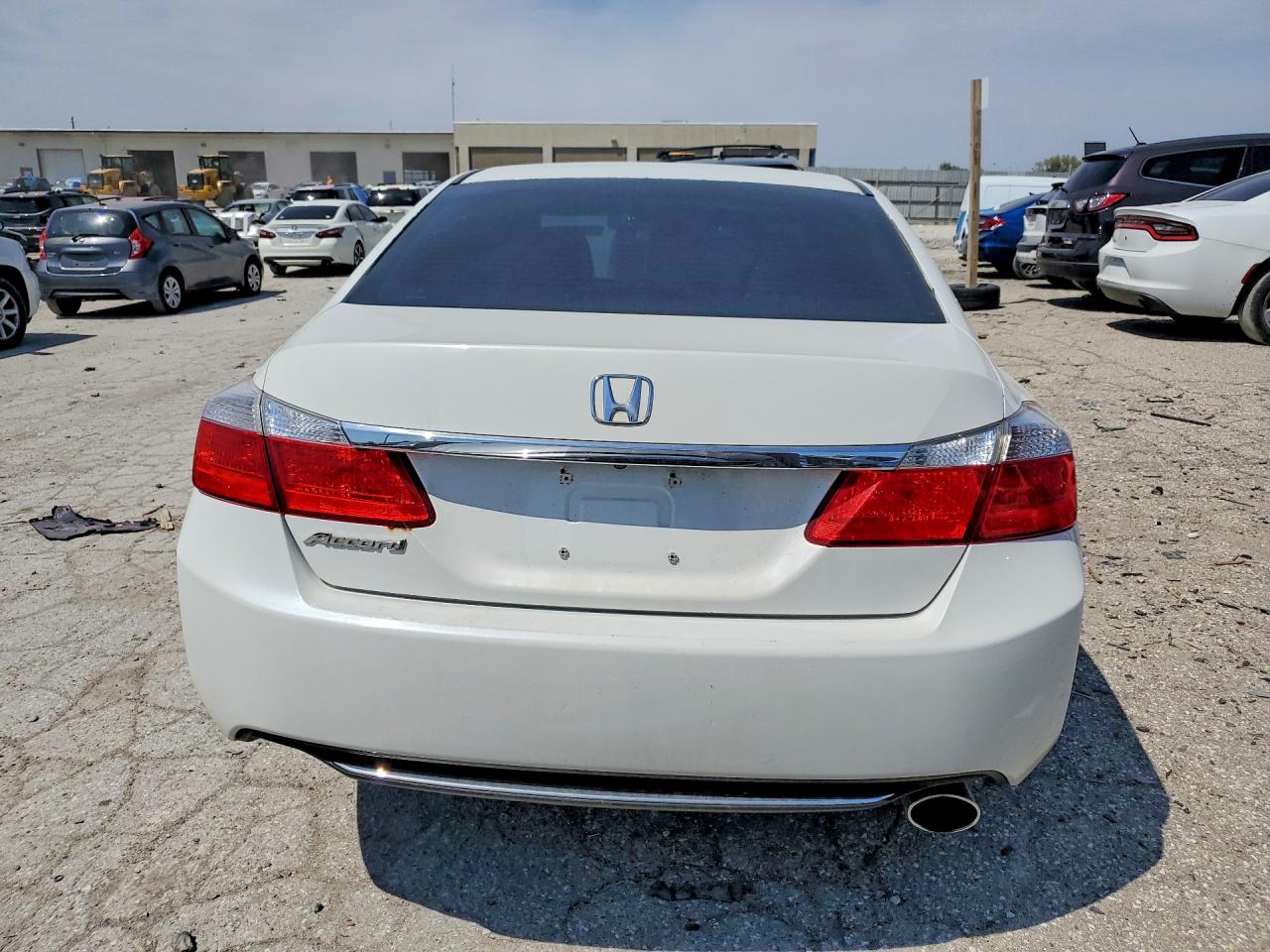 2013 Honda Accord Lx White vin: 1HGCR2F32DA803801