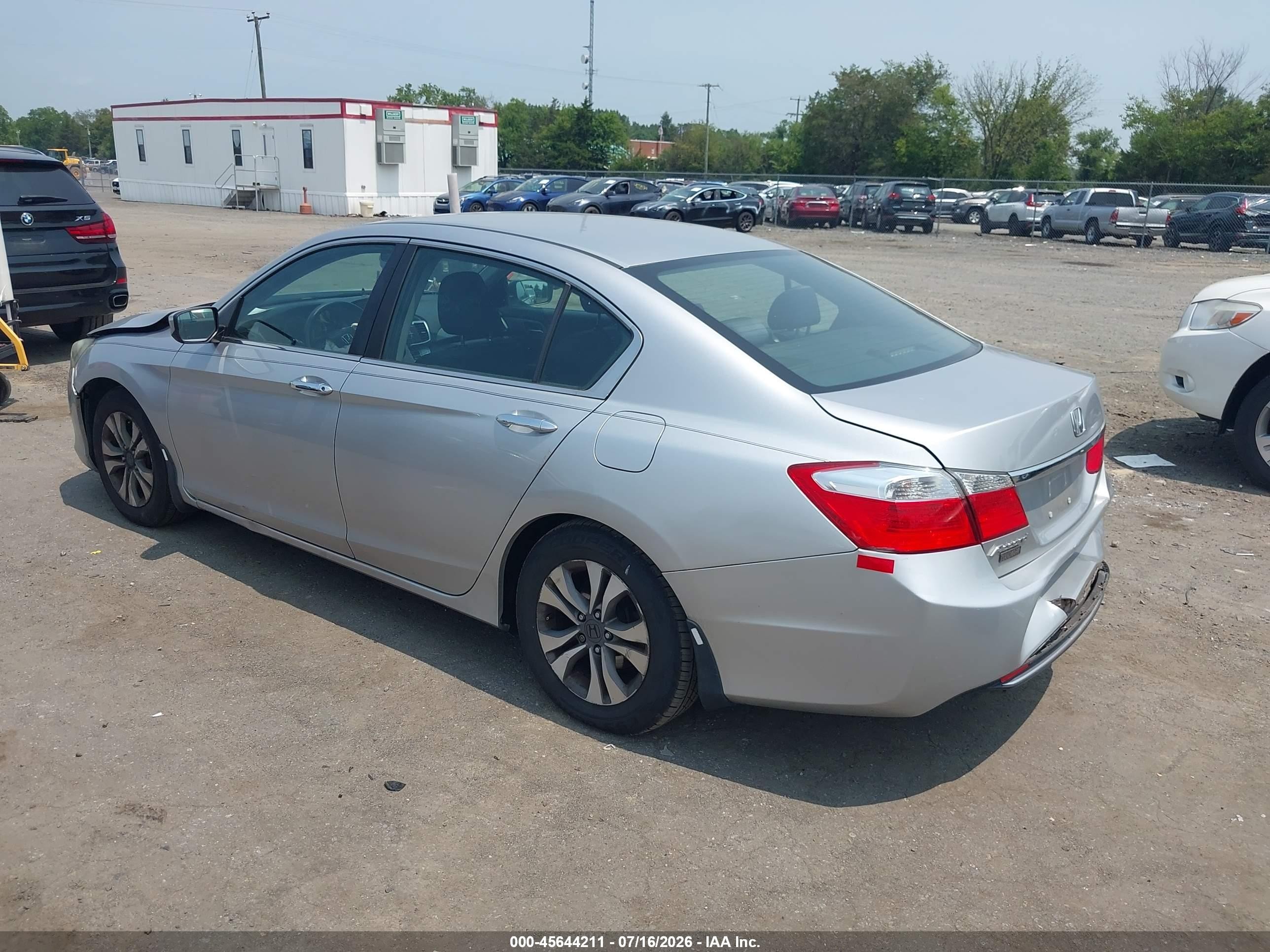2014 Honda Accord Lx Silver vin: 1HGCR2F32EA016560