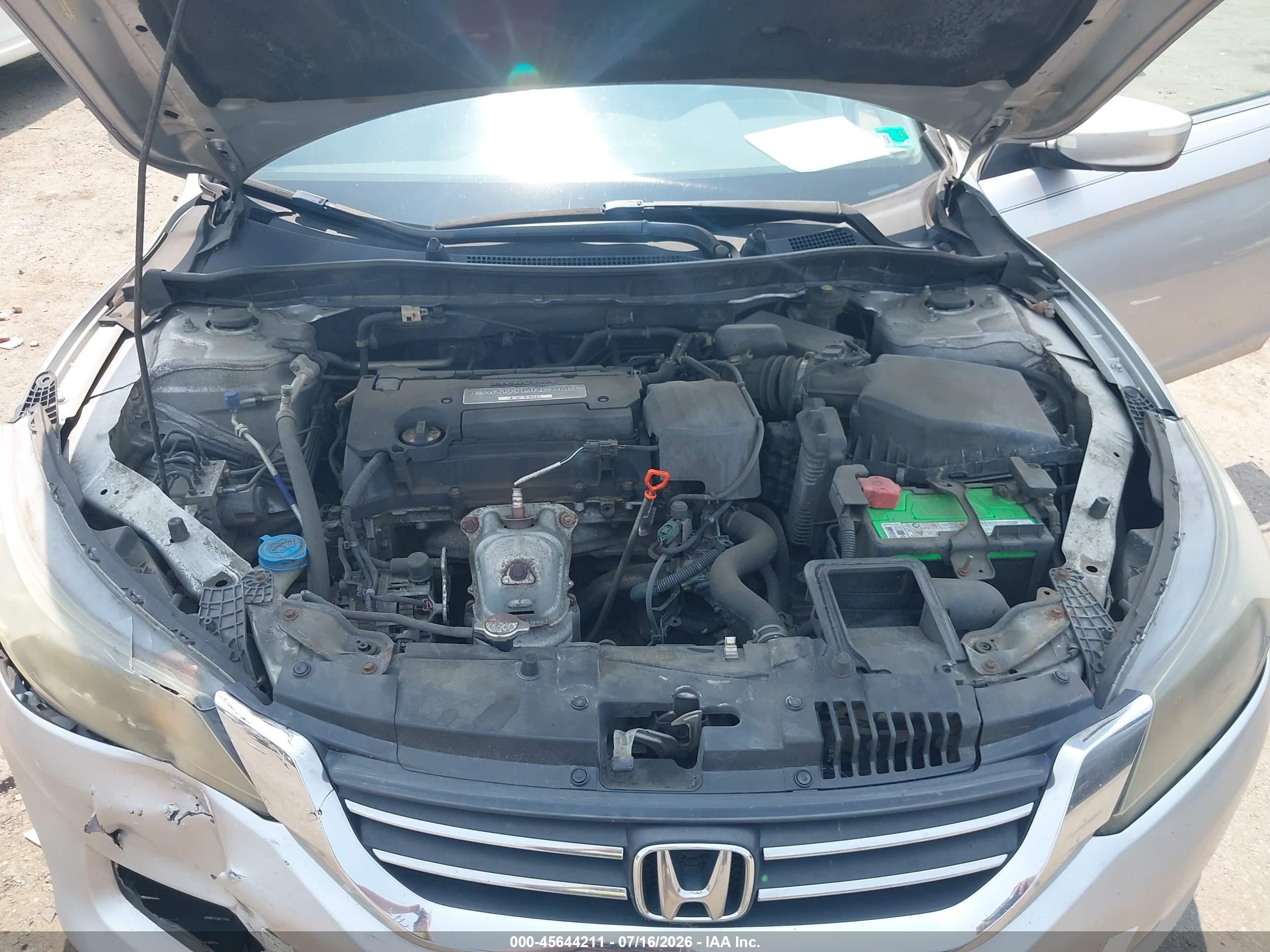 2014 Honda Accord Lx Silver vin: 1HGCR2F32EA016560