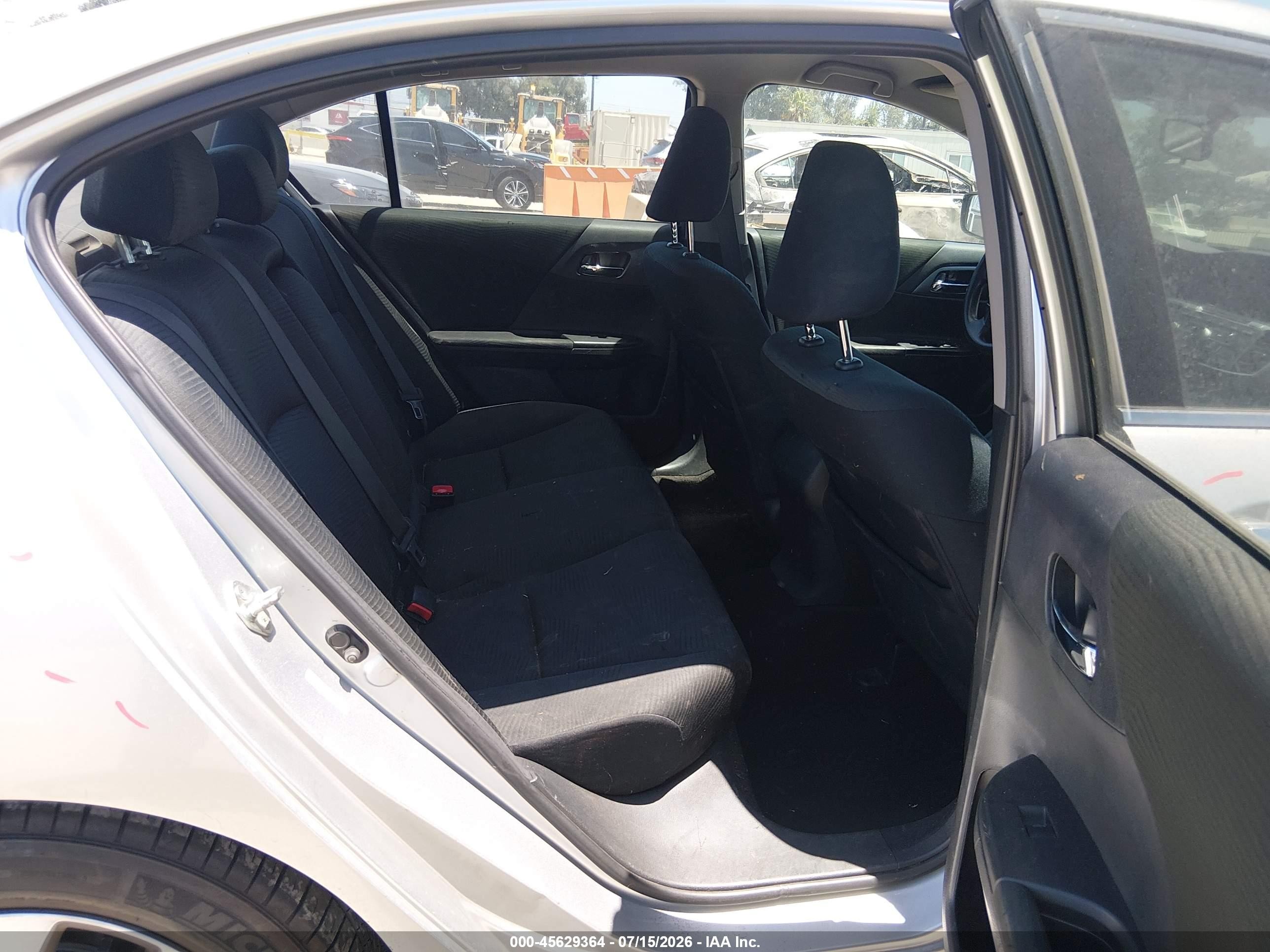 2014 Honda Accord Lx Silver vin: 1HGCR2F32EA112348