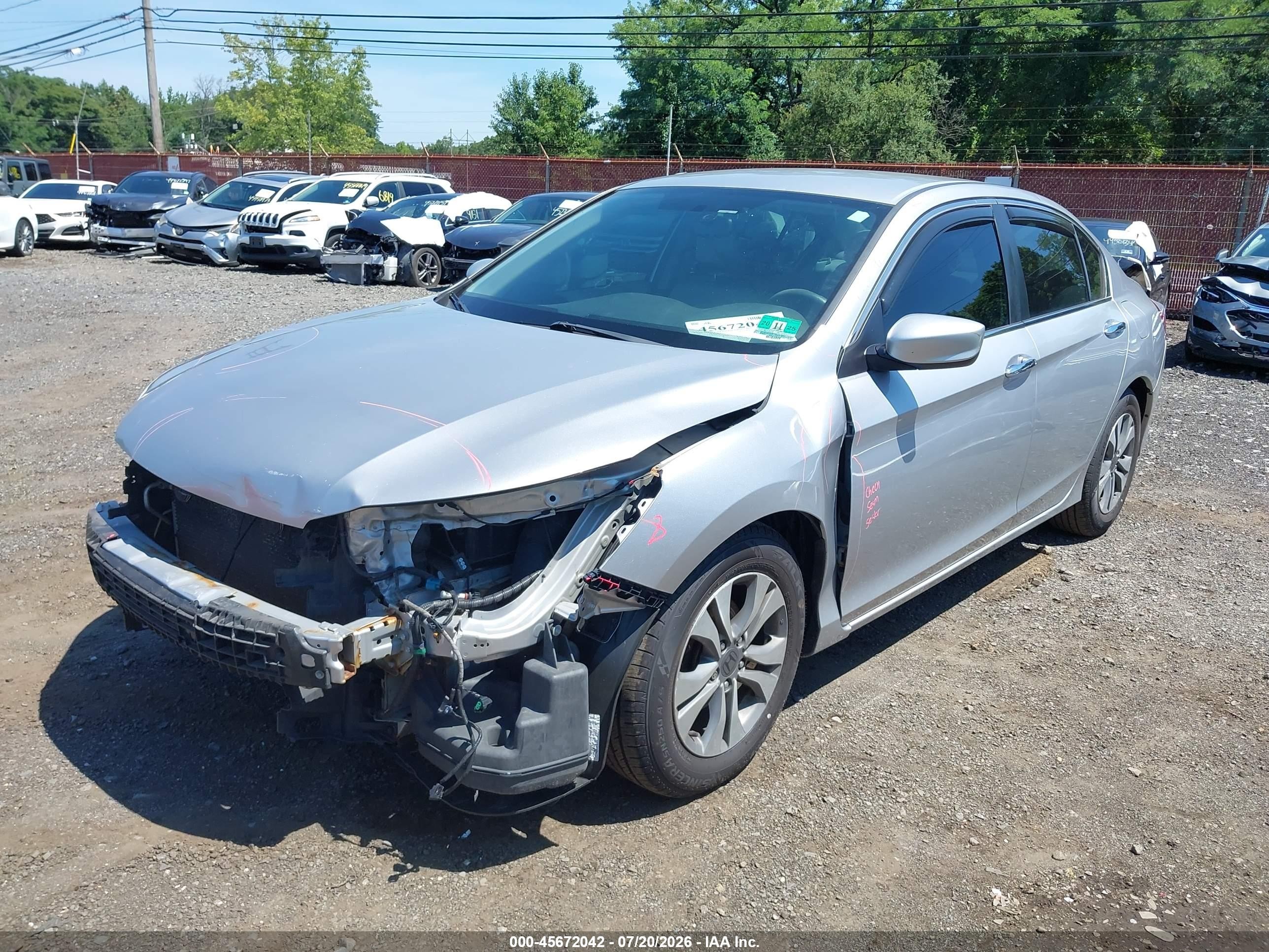 2015 Honda Accord Lx Серебряный vin: 1HGCR2F32FA033201