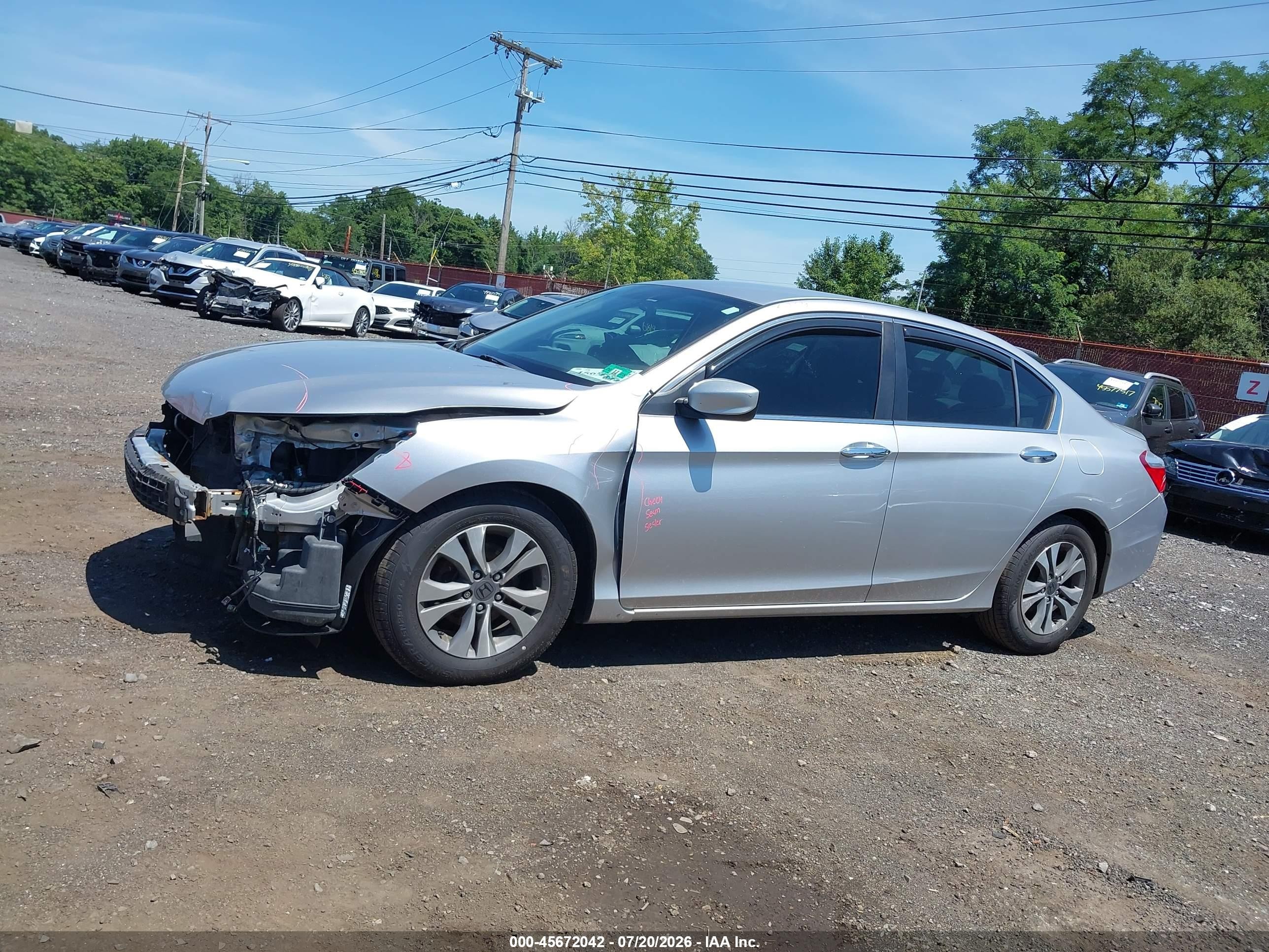 2015 Honda Accord Lx Серебряный vin: 1HGCR2F32FA033201