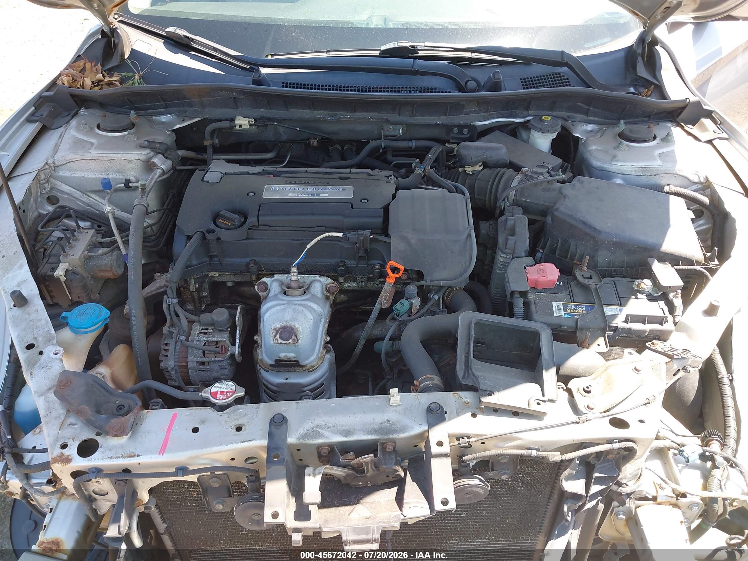 2015 Honda Accord Lx Серебряный vin: 1HGCR2F32FA033201