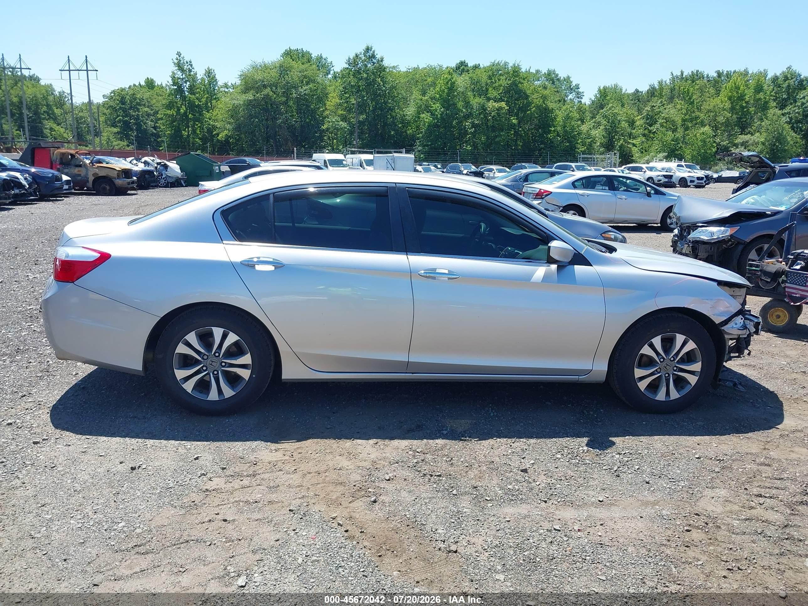 2015 Honda Accord Lx Серебряный vin: 1HGCR2F32FA033201