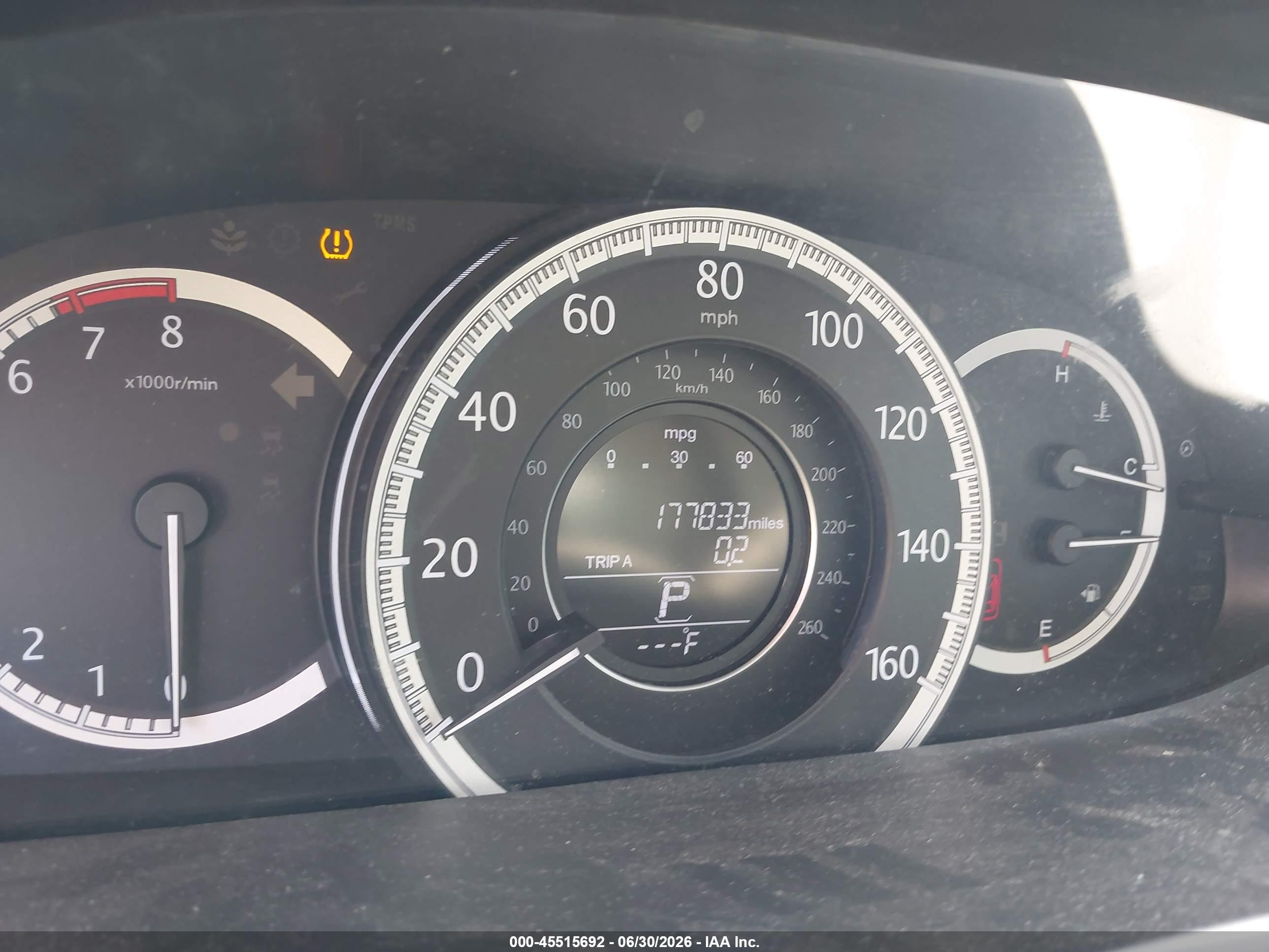 2015 Honda Accord Lx Серебряный vin: 1HGCR2F32FA072886